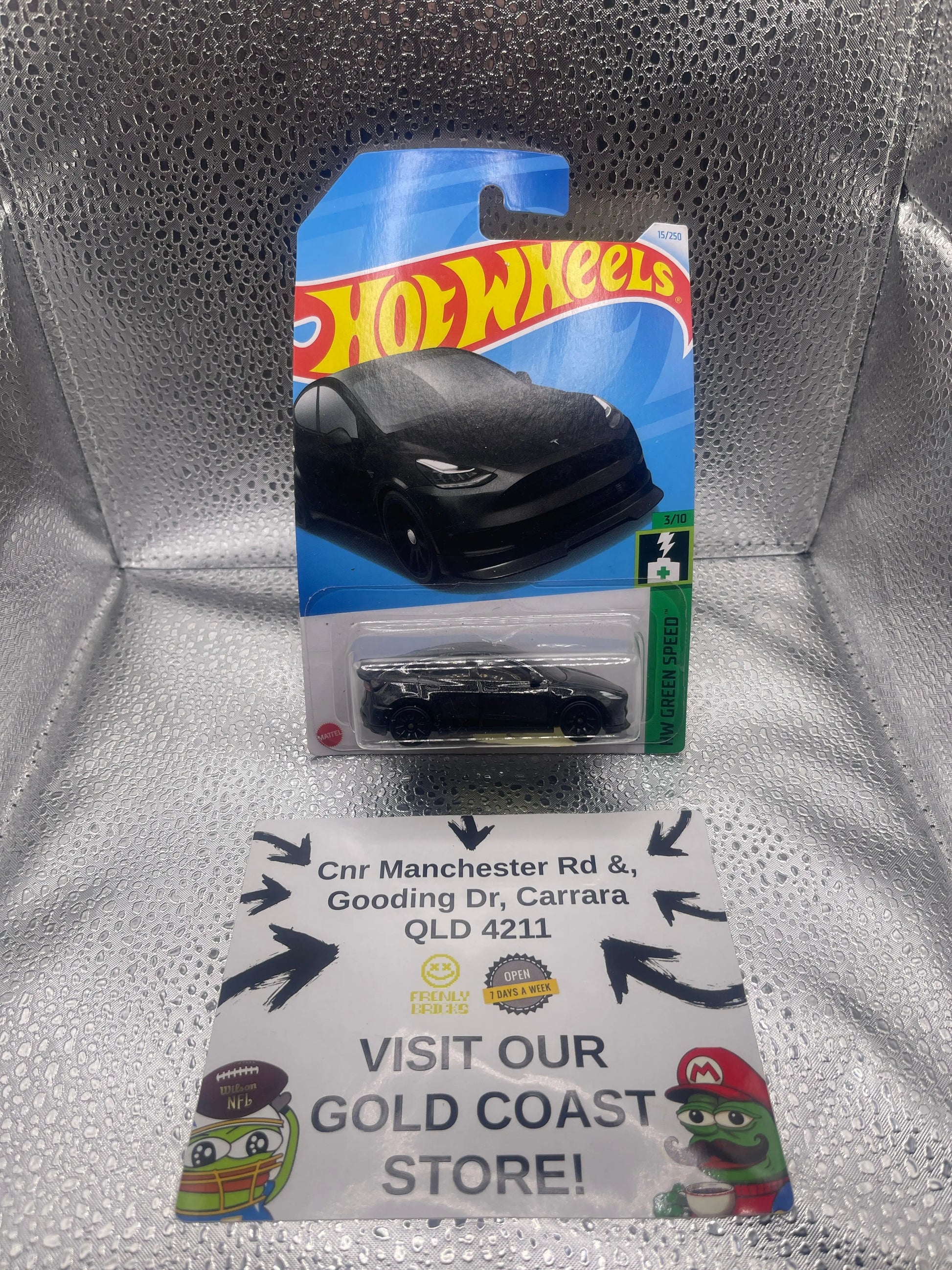 Hot Wheels Tesla Model Y HW Green Speed 3/10 #15/250 TX FRENLY BRICKS - Open 7 Days