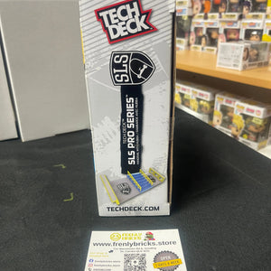 Tech Deck SLS Pro Series Handrail with Hubba FRENLY BRICKS - Open 7 Days