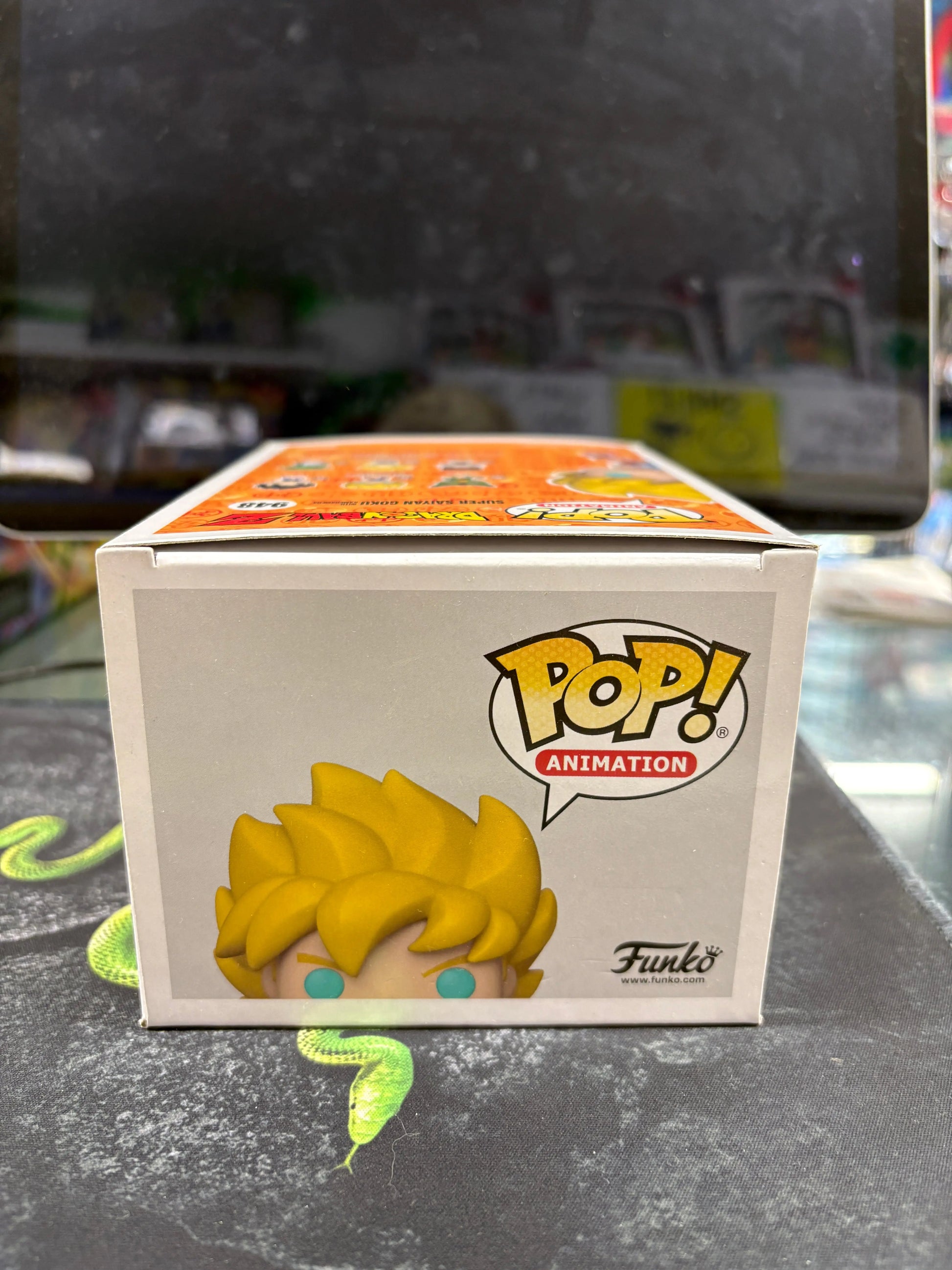 Funko Pop! Vinyl Dragon Ball Z Super Saiyan Goku With Kamehameha (948) FRENLY BRICKS - Open 7 Days