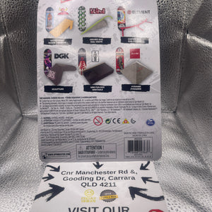 Tech Deck Street Hits Pyramid Obstacle + Deck FRENLY BRICKS - Open 7 Days