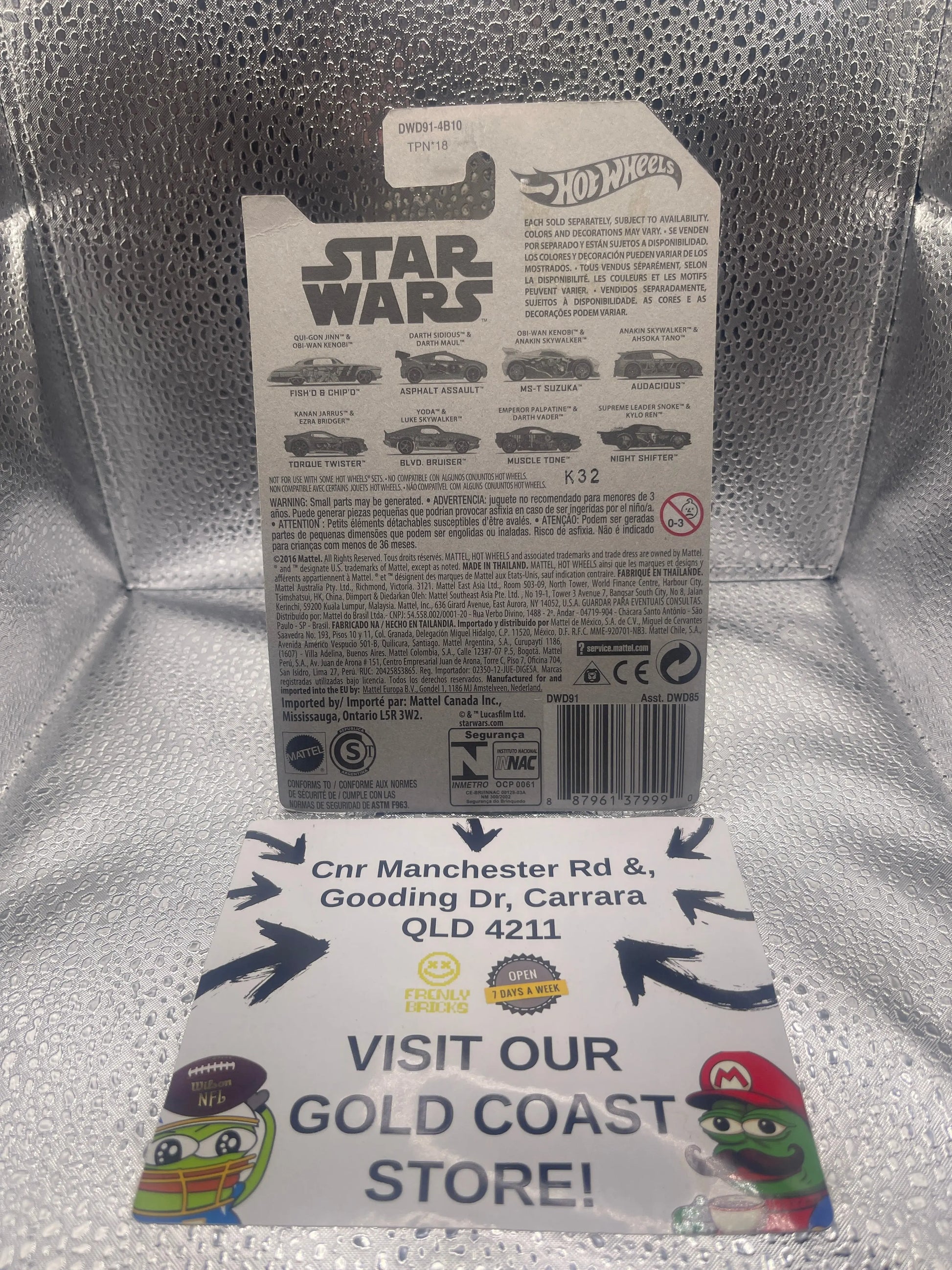 Hot Wheels Star Wars Yoda & Luke Skywalker Blvd Bruiser 6/8 FRENLY BRICKS - Open 7 Days