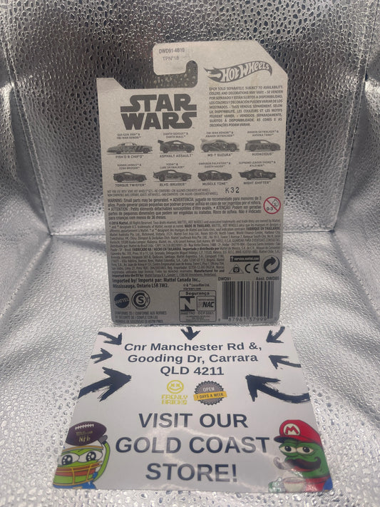 Hot Wheels Star Wars Yoda & Luke Skywalker Blvd Bruiser 6/8 FRENLY BRICKS - Open 7 Days