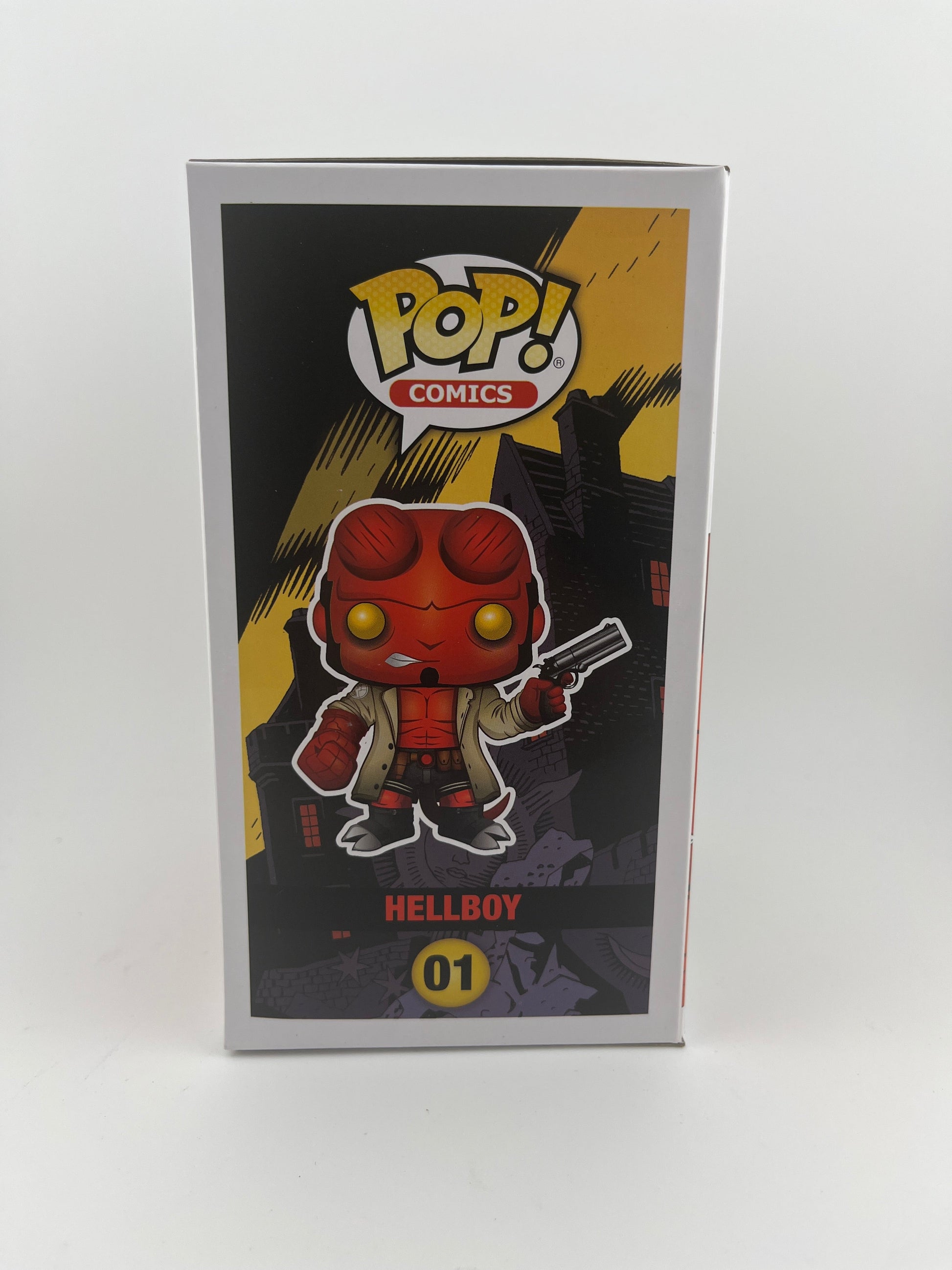 Funko Pop! Vinyl: Hellboy - Hellboy (w/ Jacket) (Chase) #01 +combinedshipping FRENLY BRICKS - Open 7 Days