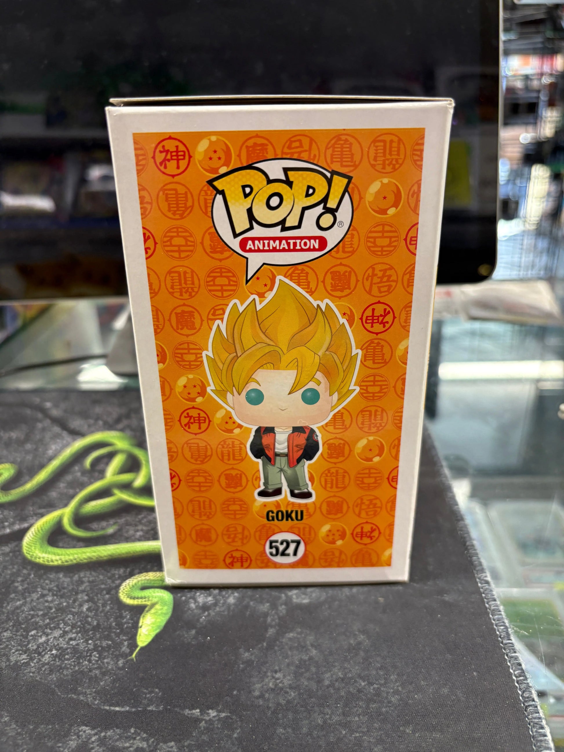 FUNKO Pop Vinyl Goku #527 FRENLY BRICKS - Open 7 Days