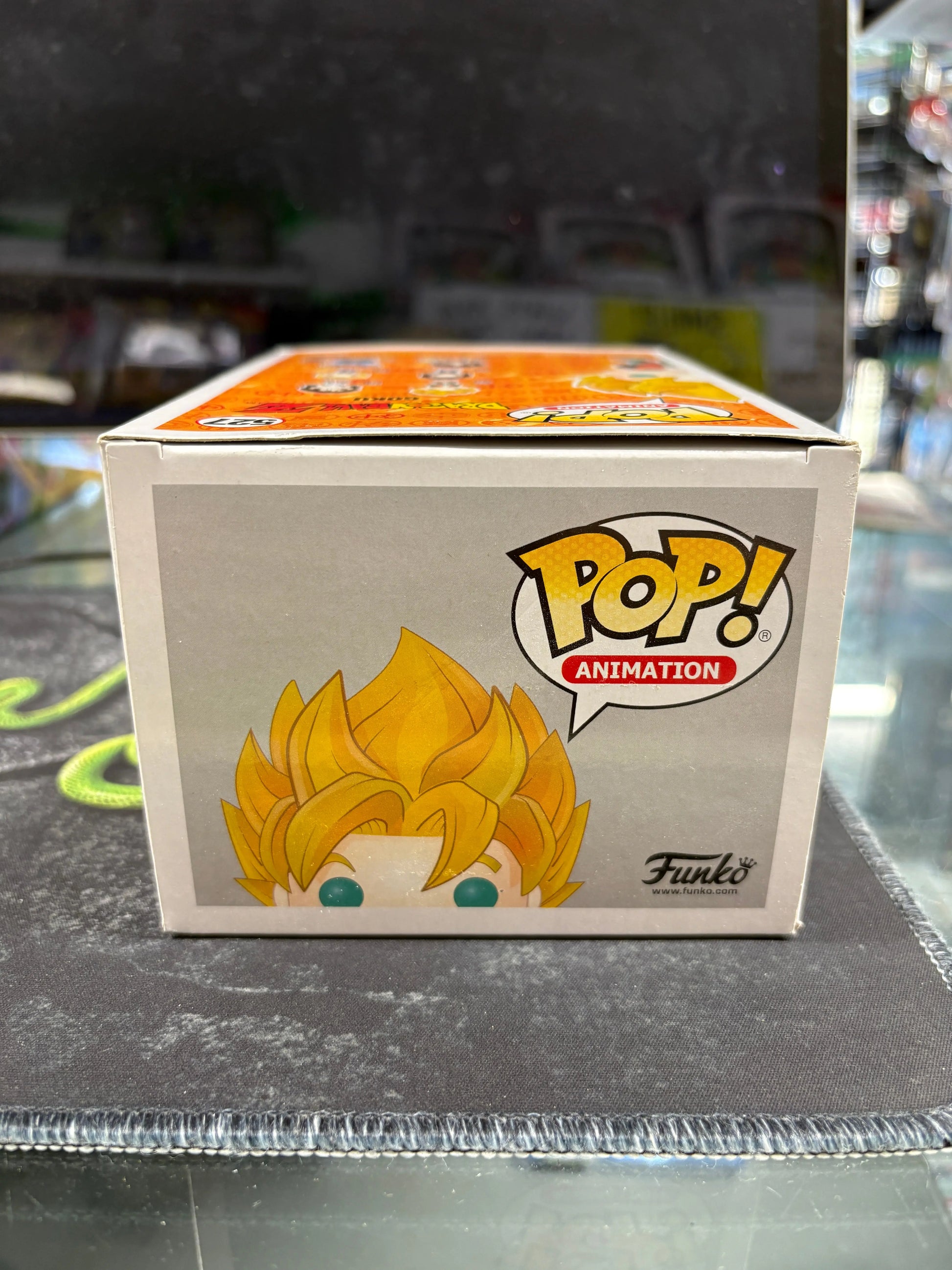 FUNKO Pop Vinyl Goku #527 FRENLY BRICKS - Open 7 Days