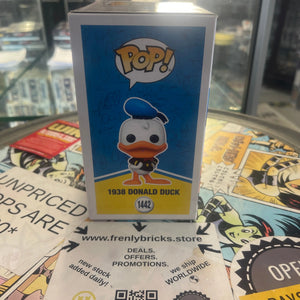 Funko POP! Disney Donald Duck 90 #1442 1938 Donald Duck FRENLY BRICKS - Open 7 Days