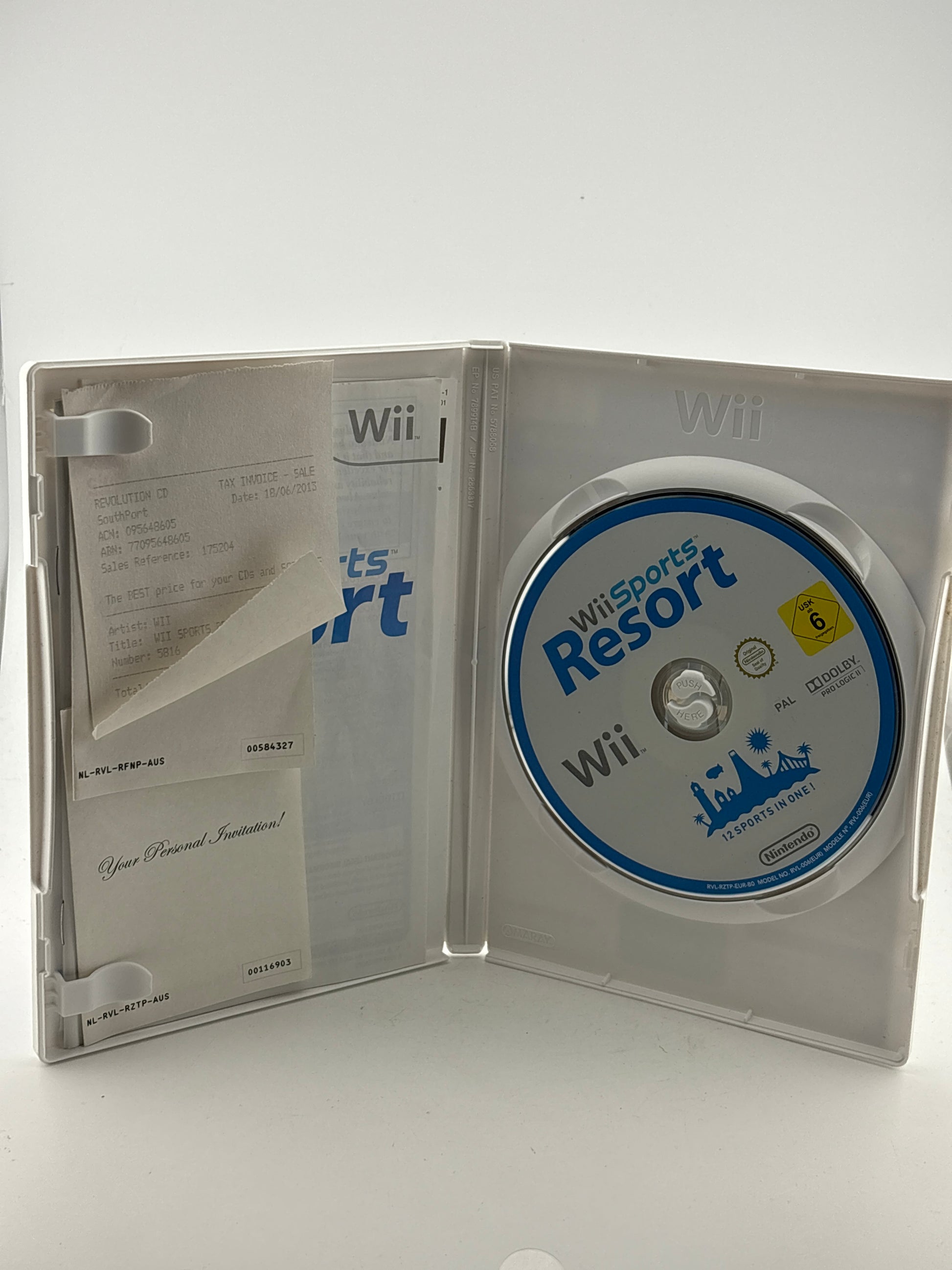 Nintendo Wii - Wii Sports Resort 2009 Video Game with Manual