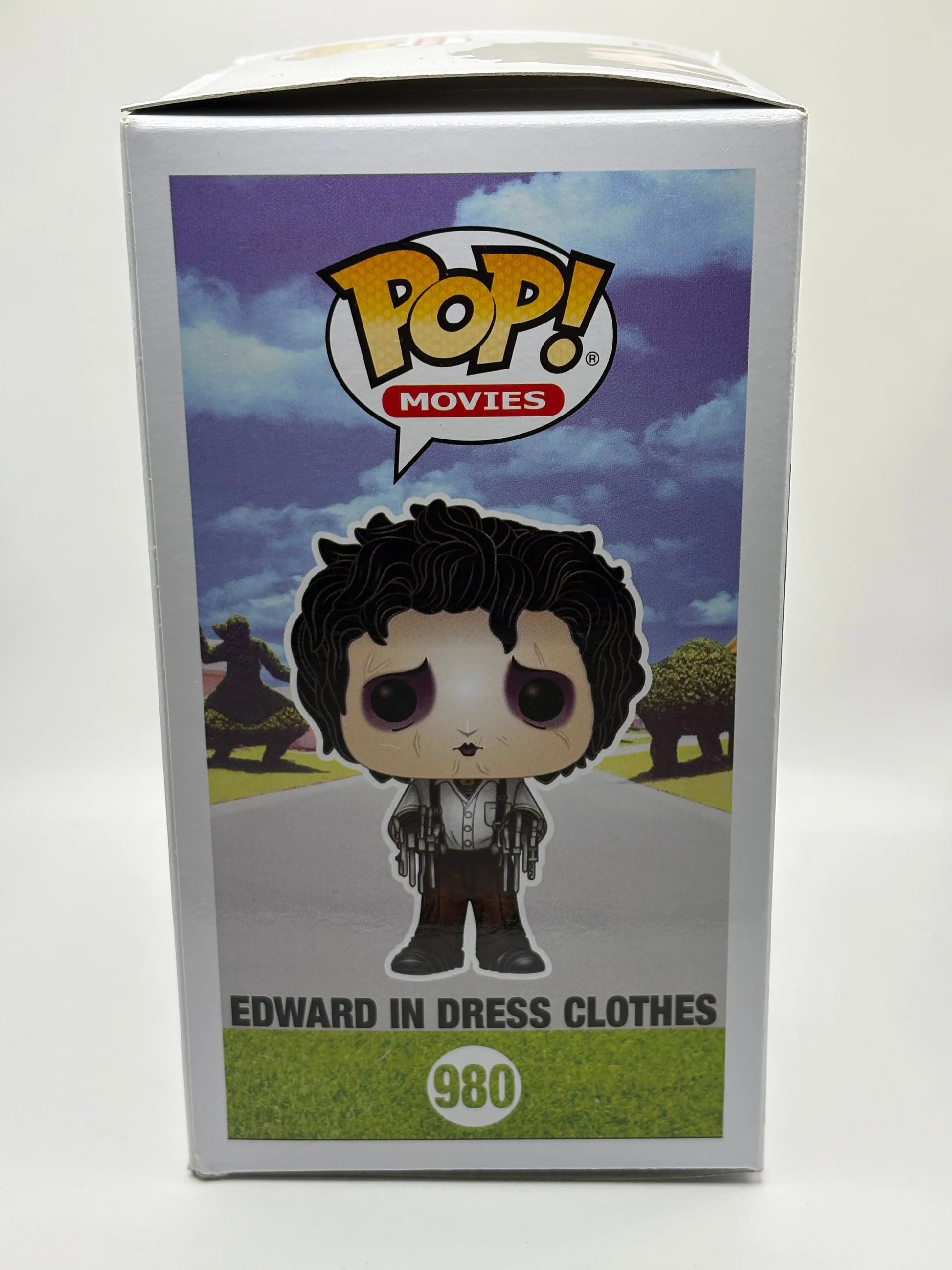 Funko POP! Movies Edward Scissorhands #980 Edward in Dress Clothes FRENLY BRICKS - Open 7 Days