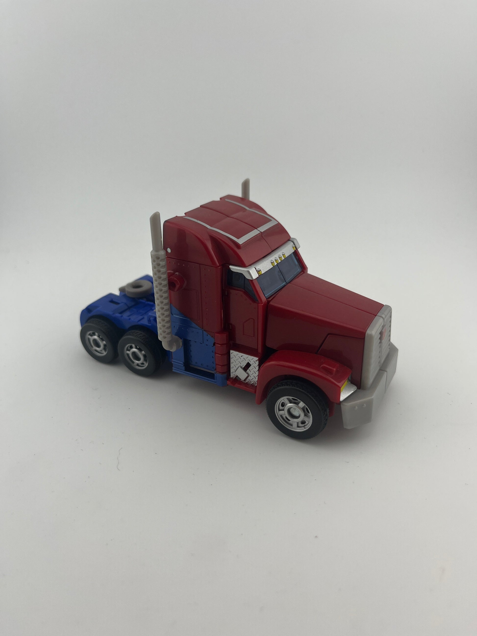 Transformers Prime First Edition Optimus Prime (Deluxe) SDCC +combinedshipping FRENLY BRICKS - Open 7 Days