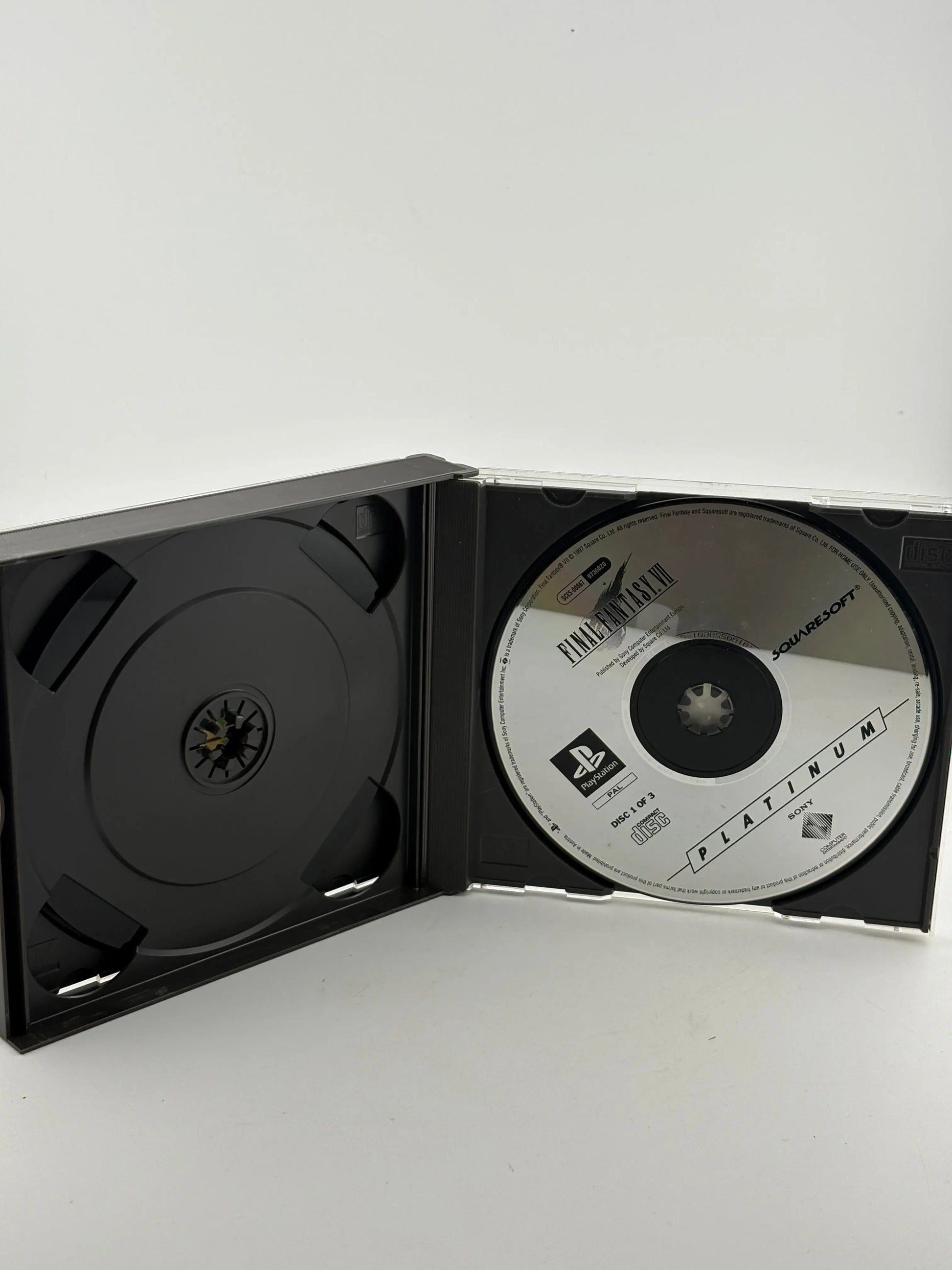 Playstation Platinum Final Fantasy VII (Missing 1 Disc) FRENLY BRICKS - Open 7 Days