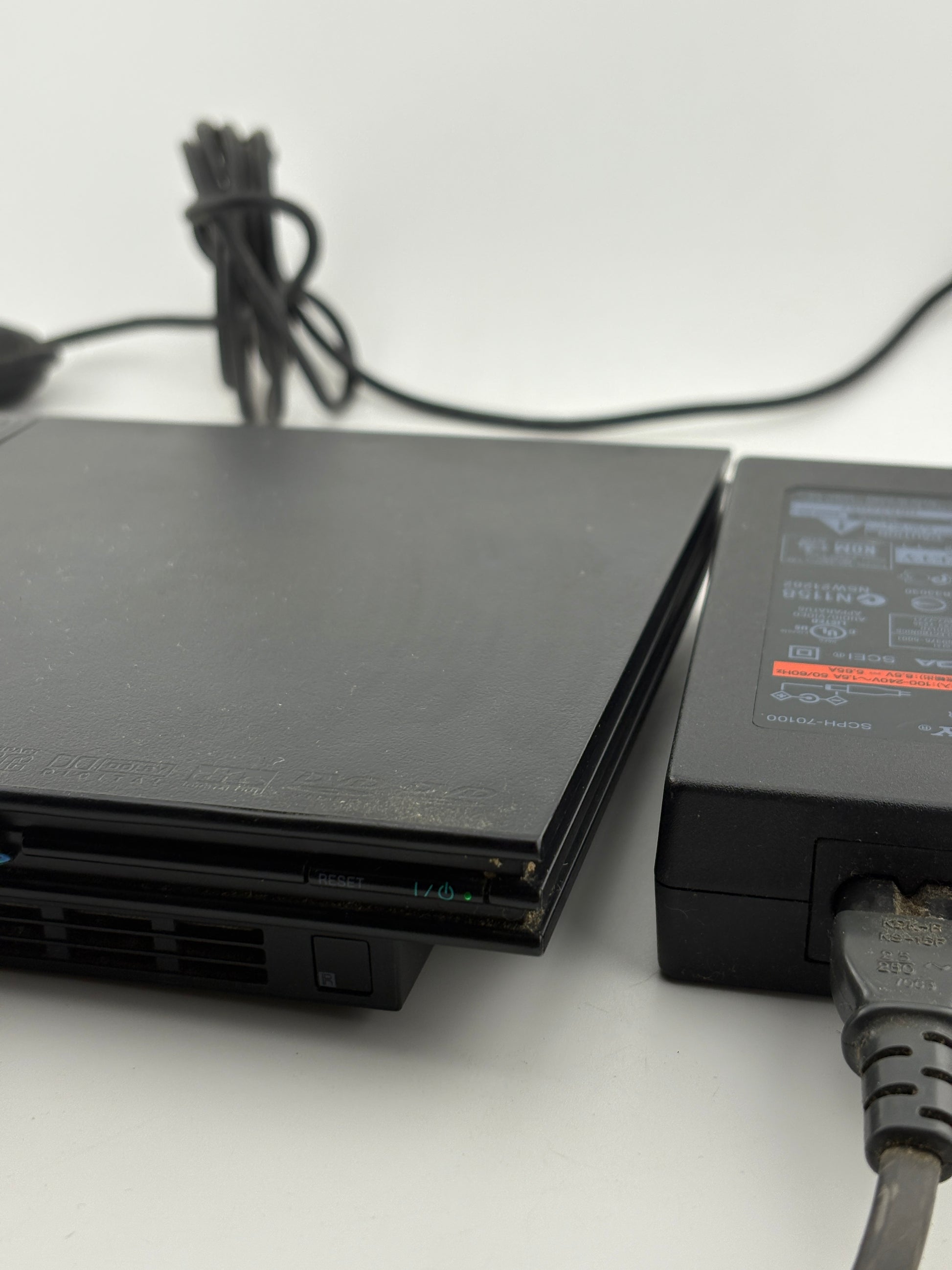 Sony Playstation 2 Slim Console with Cables & Controller (Power Tested Turning On)