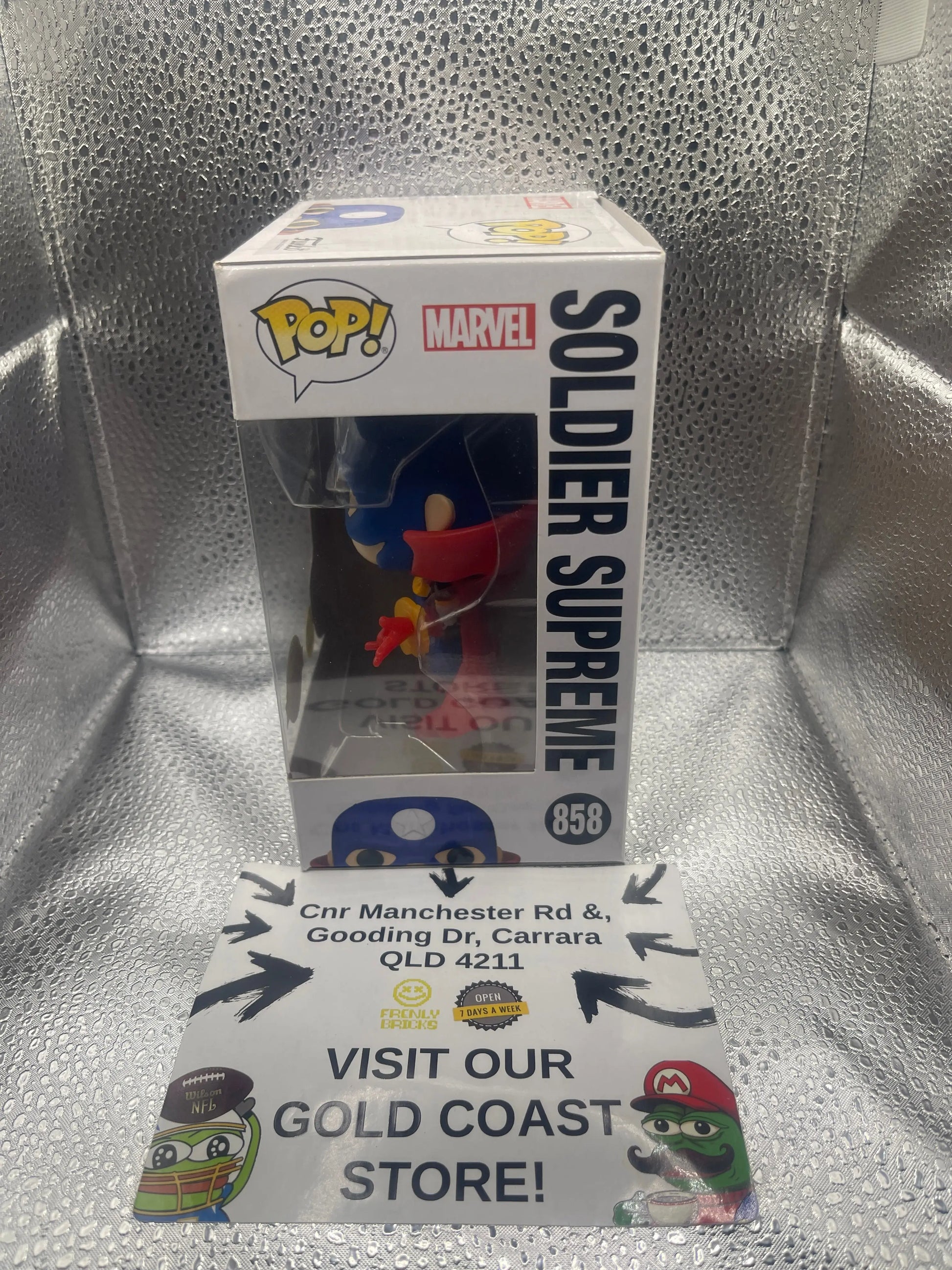 Funko Pop! Infinity Warps Soldier Supreme GITD Special Edition #858 FRENLY BRICKS - Open 7 Days