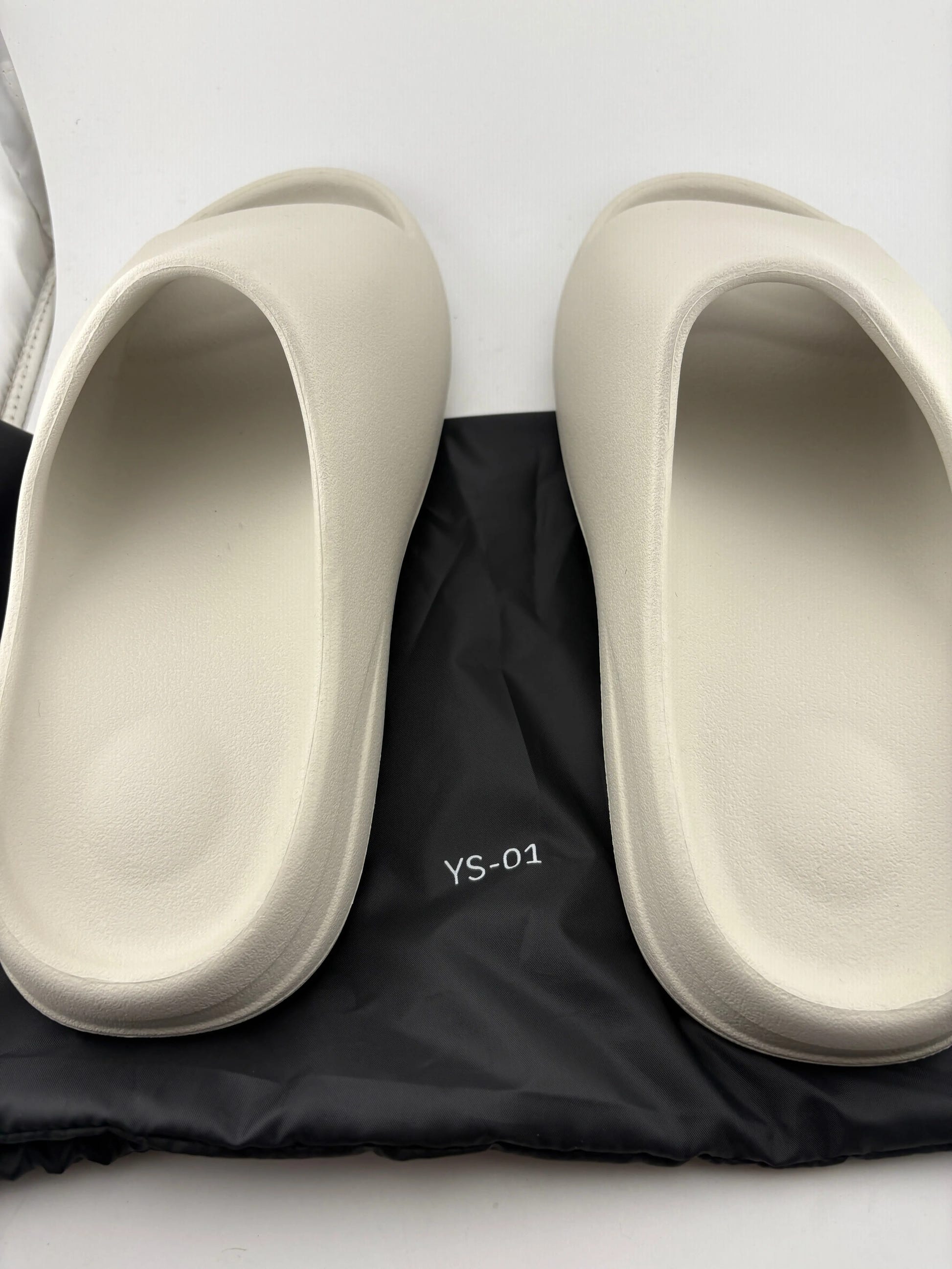 Adidas YEEZY Slides - YS-01 Cream Size US 11 Sandals FRENLY BRICKS - Open 7 Days image 3