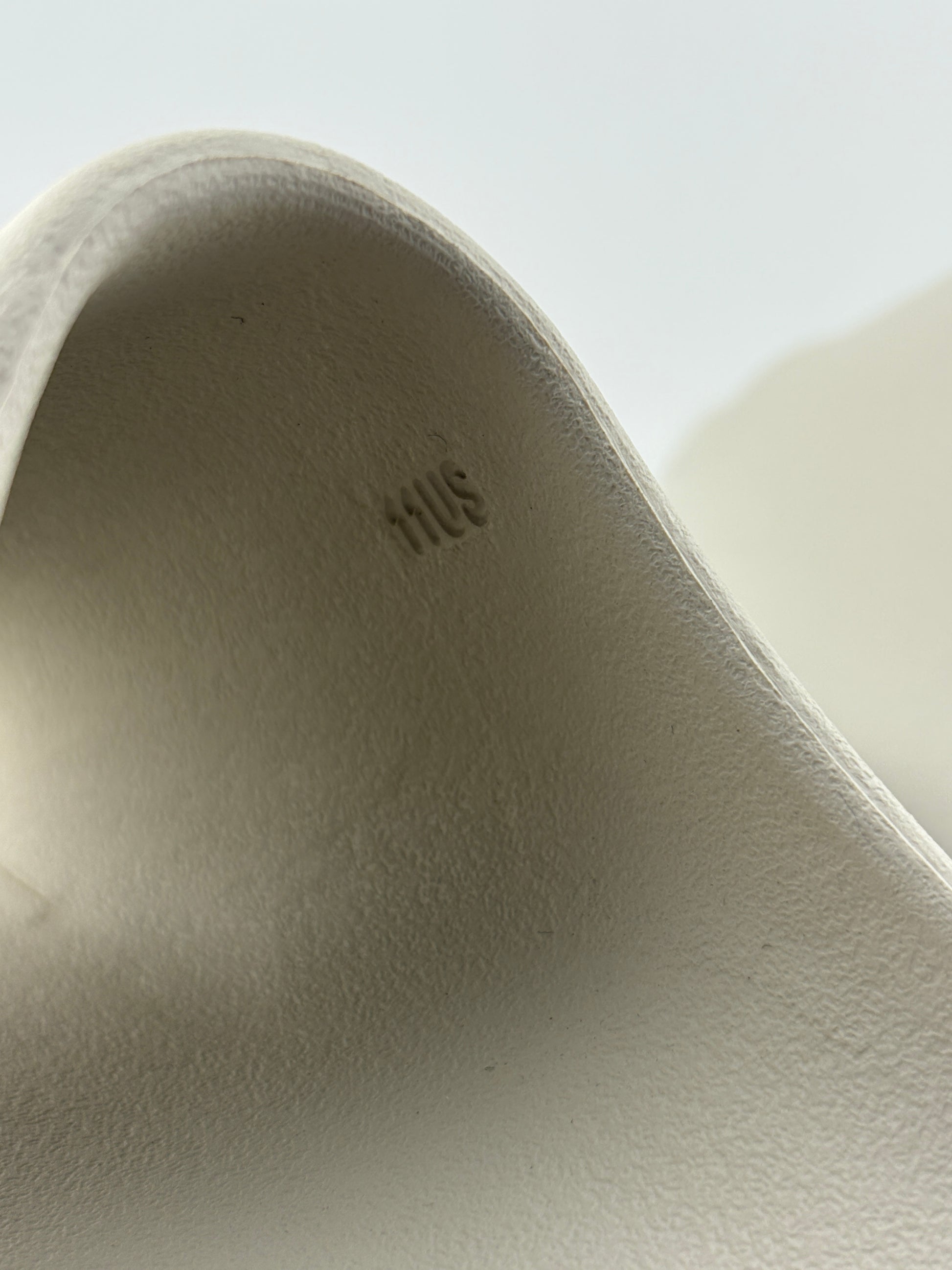 Adidas YEEZY Slides - YS-01 Cream Size US 11 Sandals