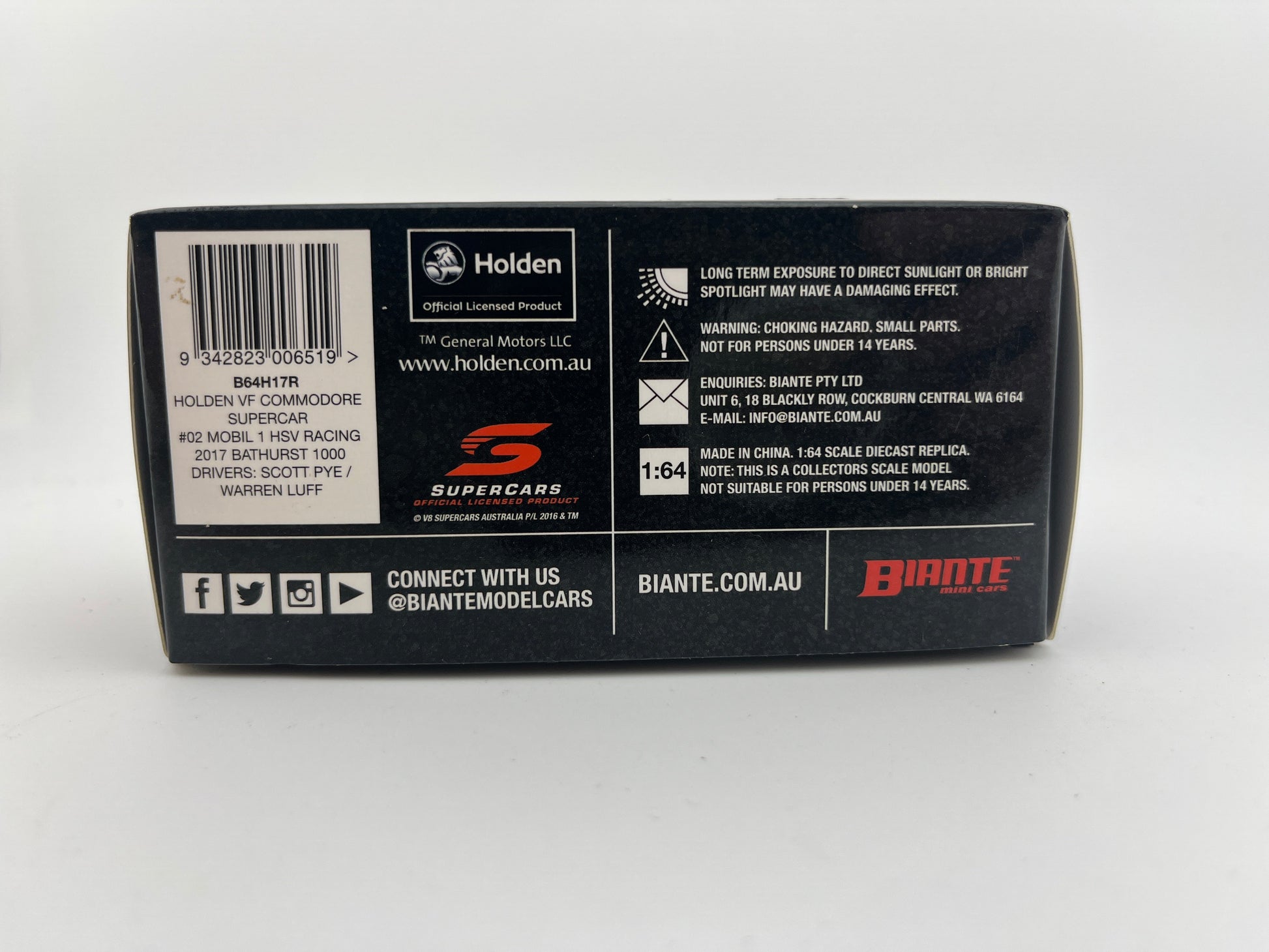 Scott Pye Warren Luff  2017 Bathurst Holden VF Commodore 1/64 model | HRT retro1 FRENLY BRICKS - Open 7 Days