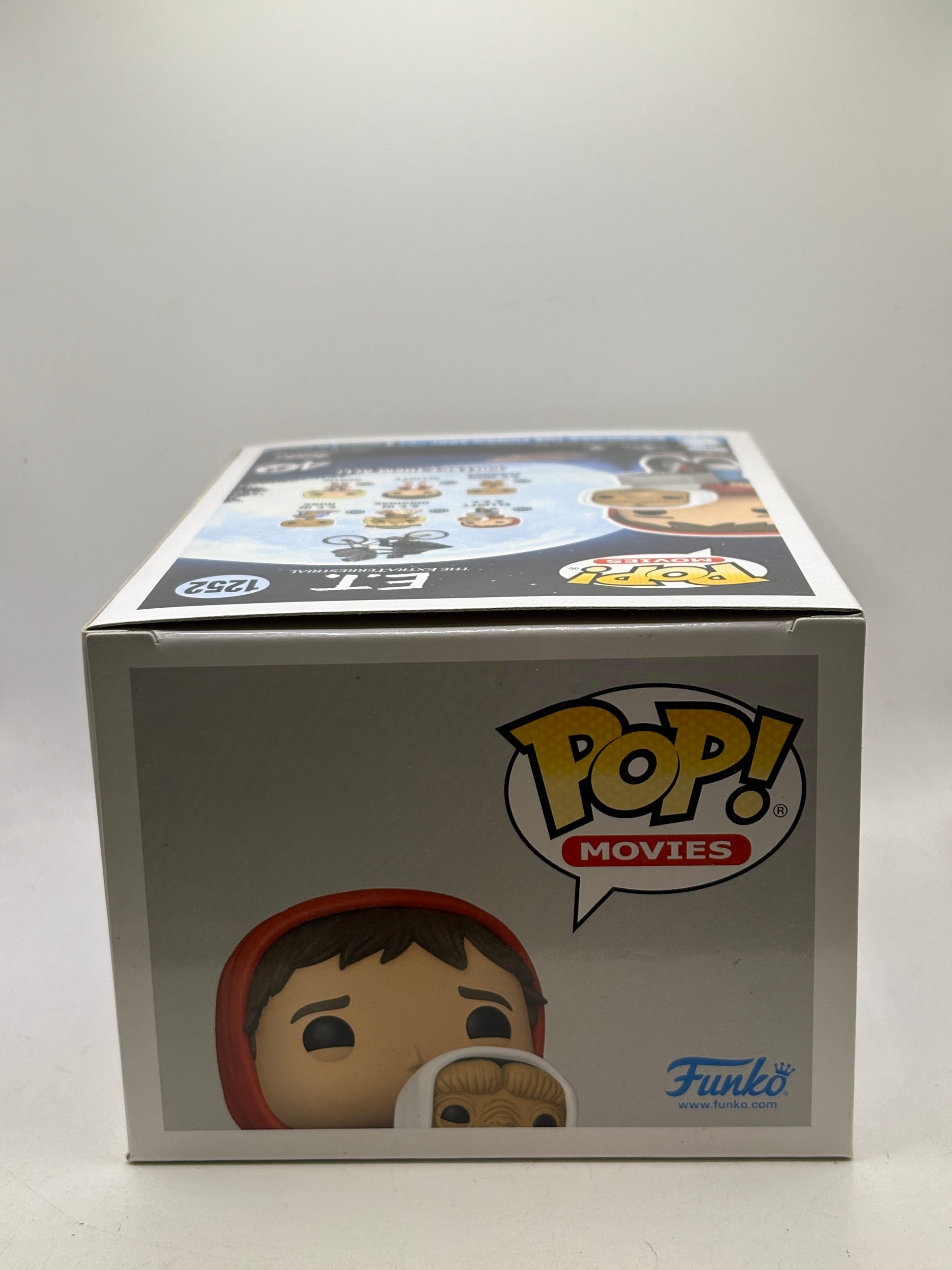 Funko POP! Movies E.T #1252 Elliott & E.T Vinyl Figure image 5
