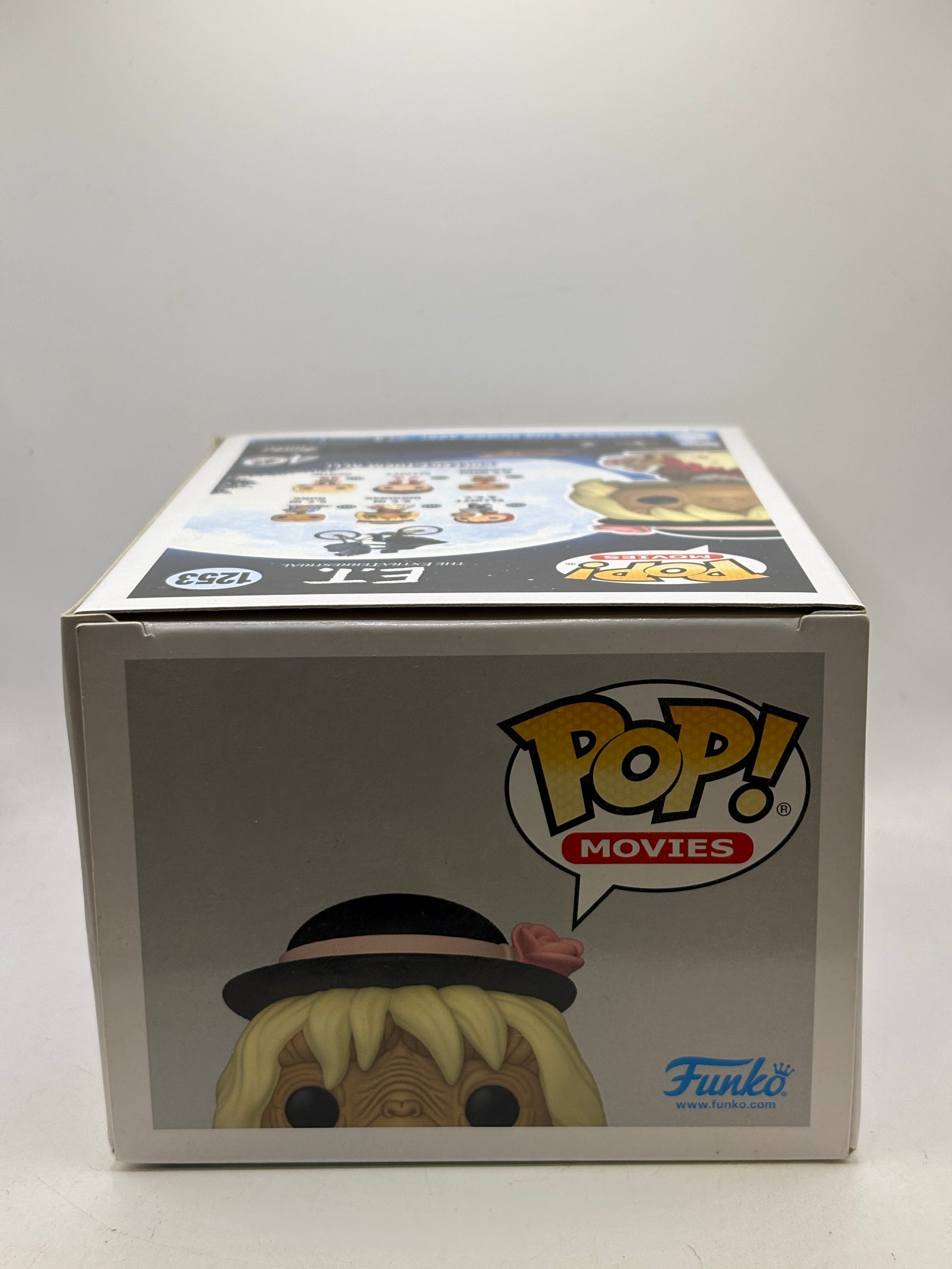 Funko POP! Movies E.T #1253 E.T in Disguise Vinyl Figure DMG image 5