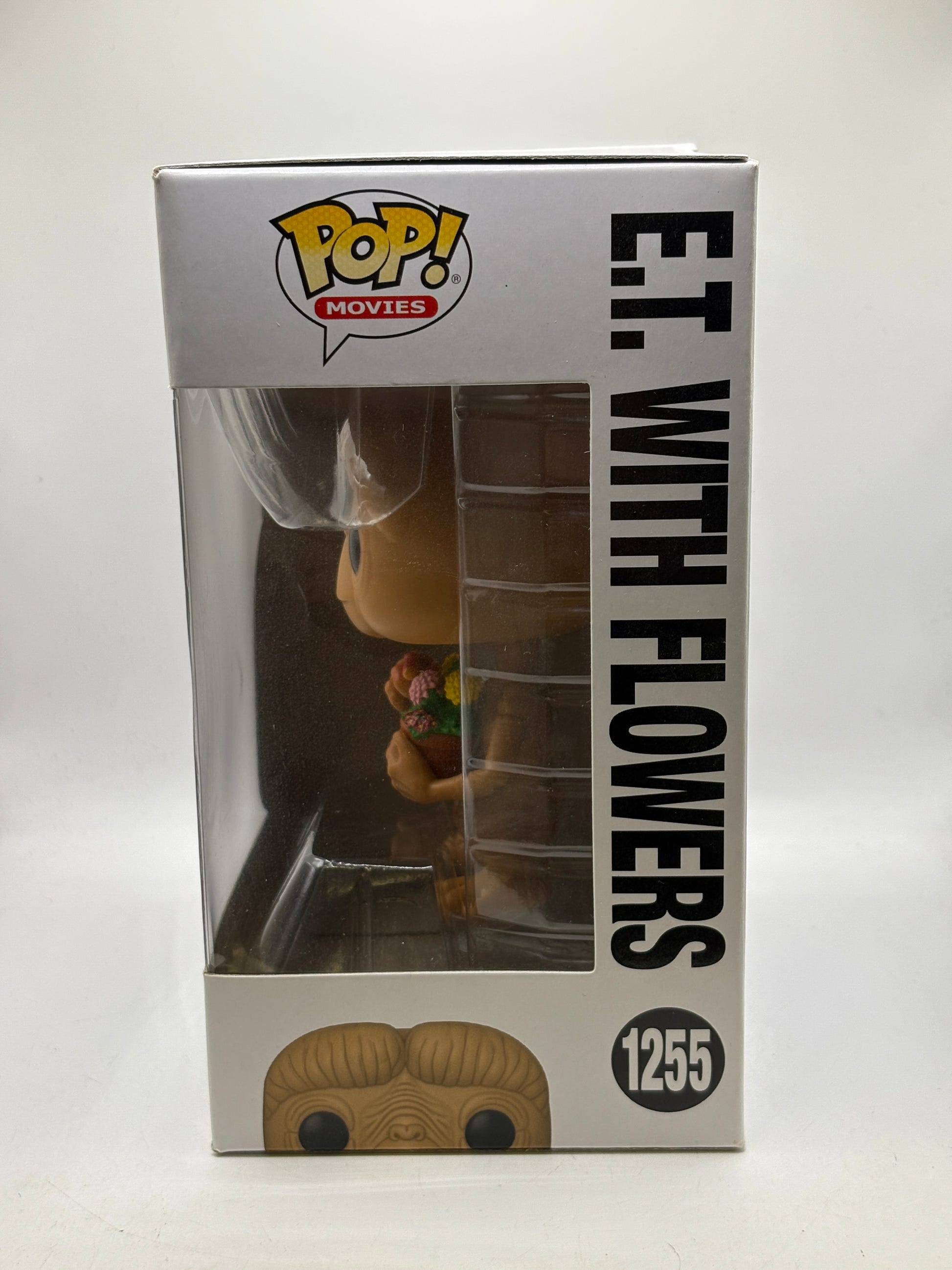 Funko POP! Movies E.T #1255 E.T. with Flowers Vinyl Figure image 2