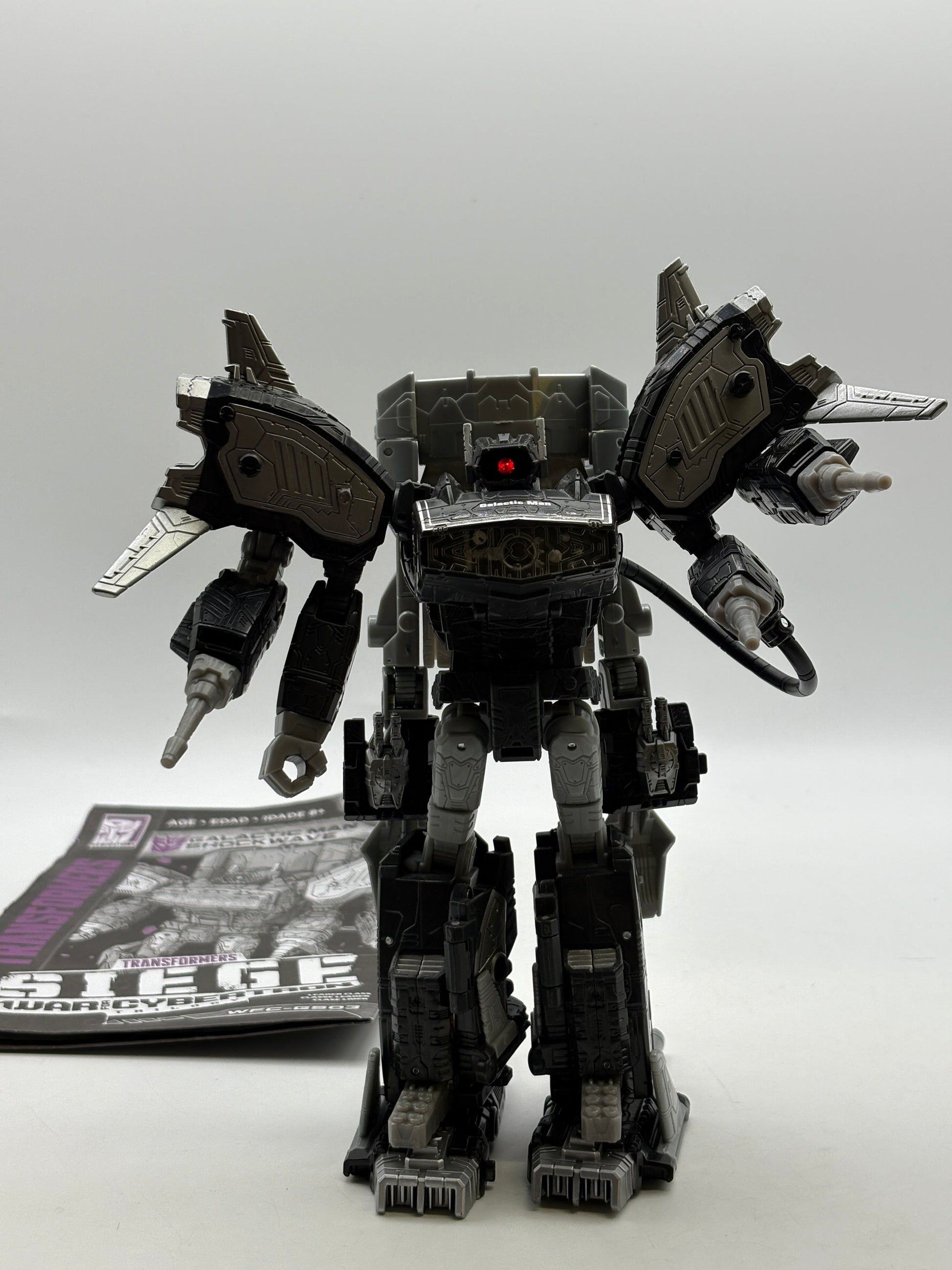 Transformers Legacy Selects Leader Galactic Man Shockwave Loose FRENLY BRICKS - Open 7 Days