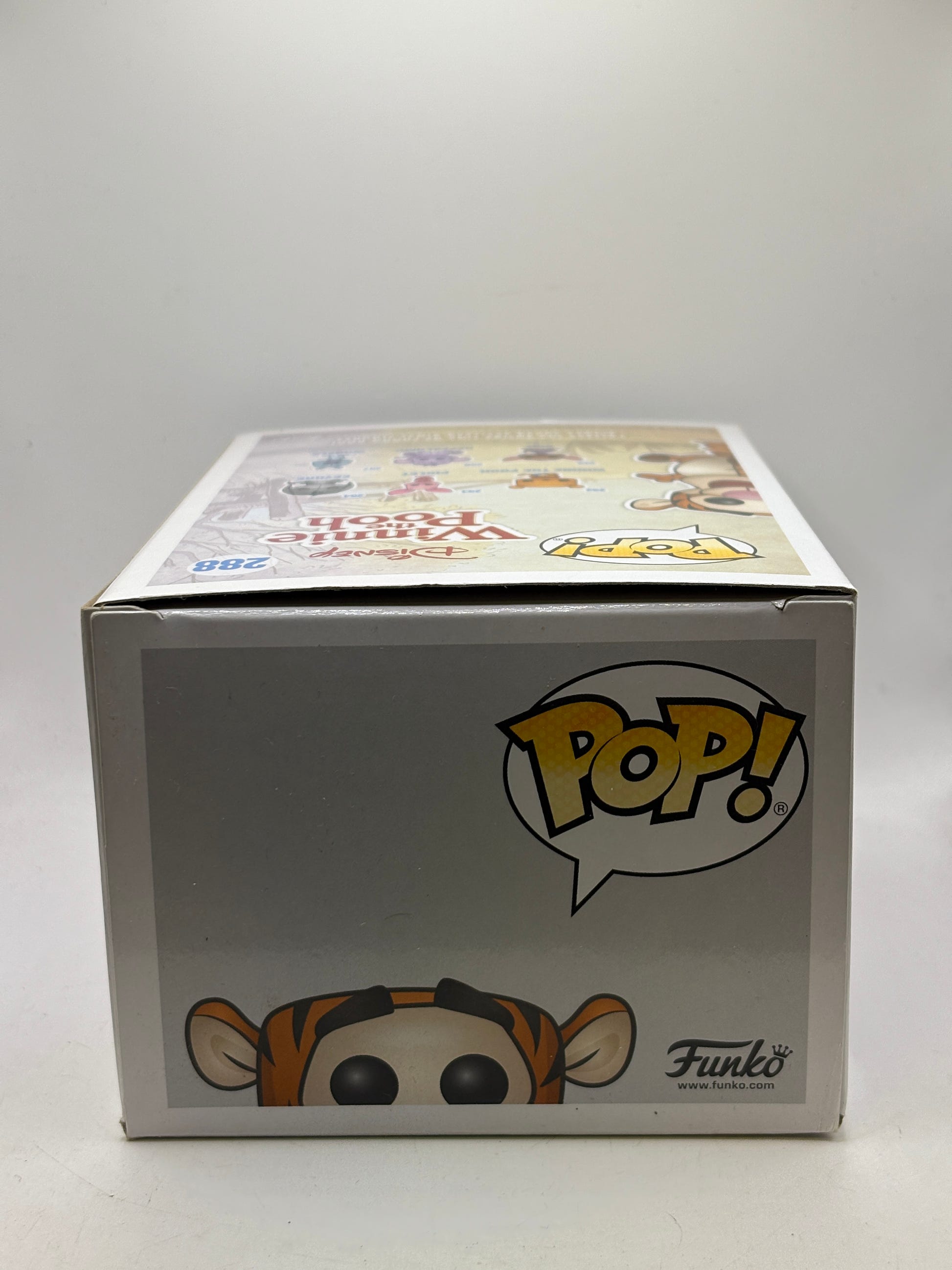 Funko POP! Disney Winnie the Pooh #288 Tigger Flocked 2017 Summer Sun DMG image 5