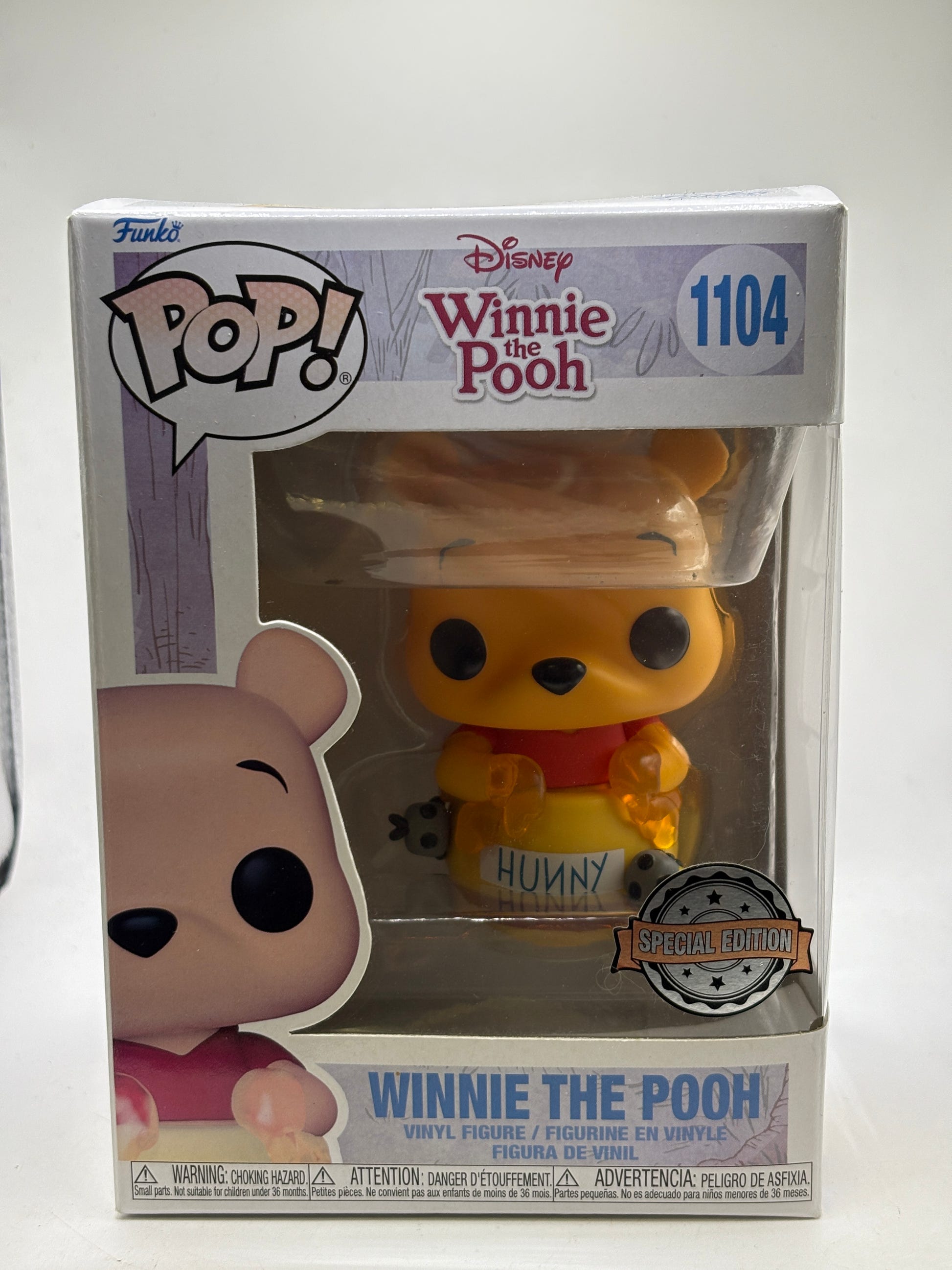 Funko POP! Disney Winnie the Pooh #1104 Winnie the Pooh Special Edition DMG image 1