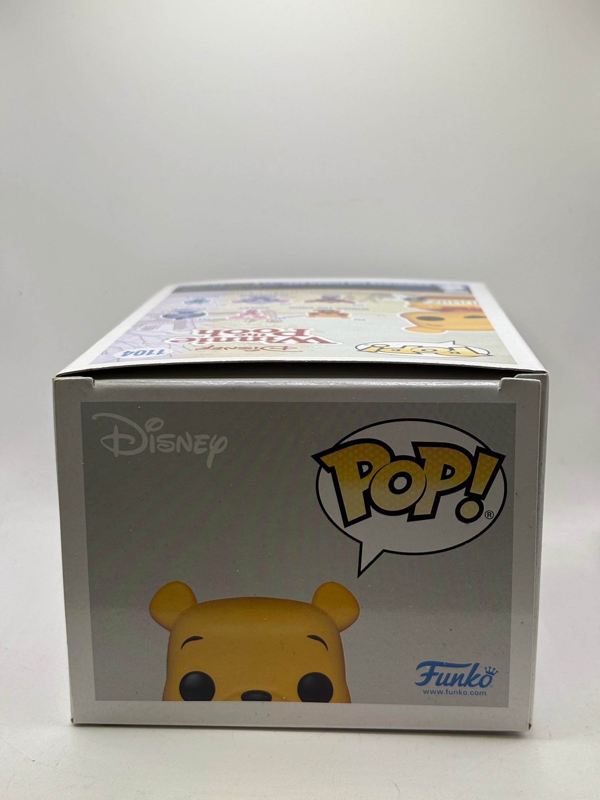 Funko POP! Disney Winnie the Pooh #1104 Winnie the Pooh Special Edition DMG image 5