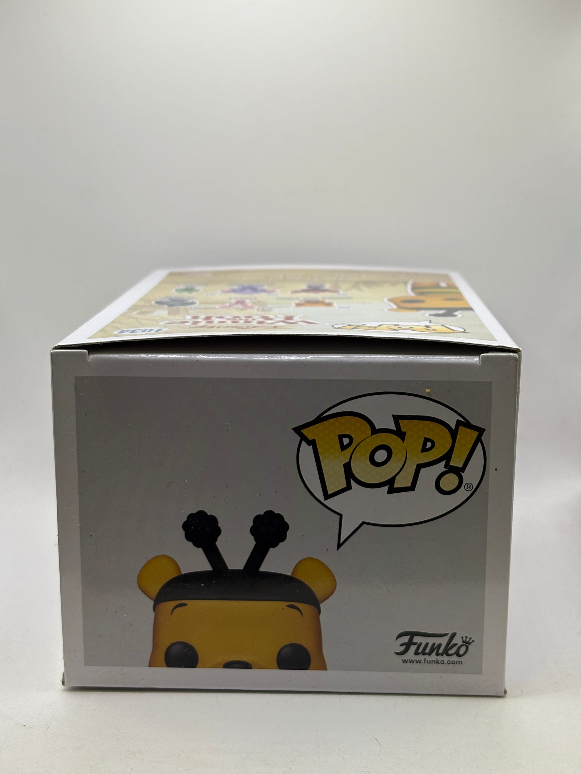 Funko POP! Disney Winnie the Pooh #1034 Winnie the Pooh Special Edition DMG image 5