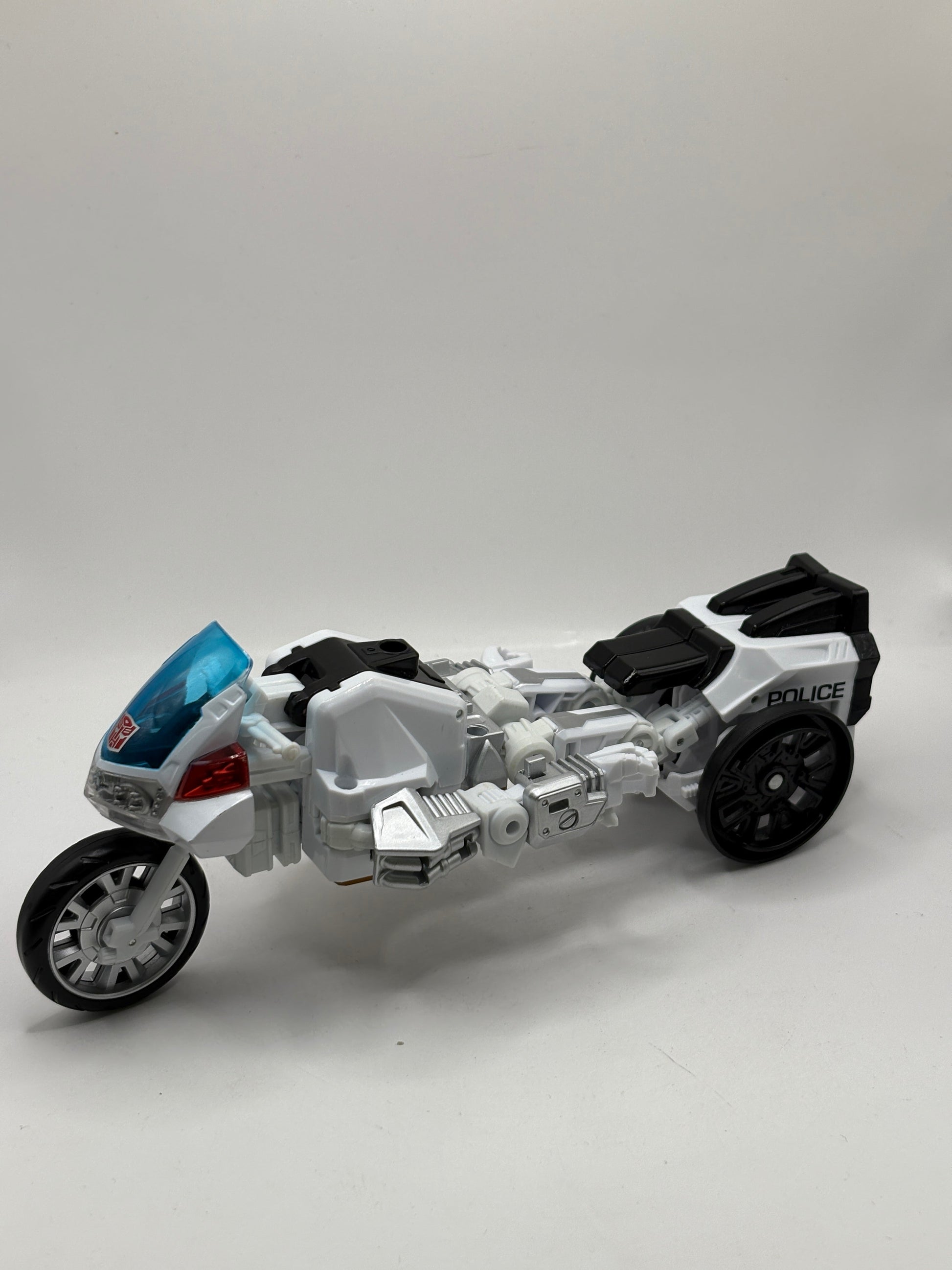 Transformers Generations Combiner Wars PROTECTOBOT GROOVE FRENLY BRICKS - Open 7 Days