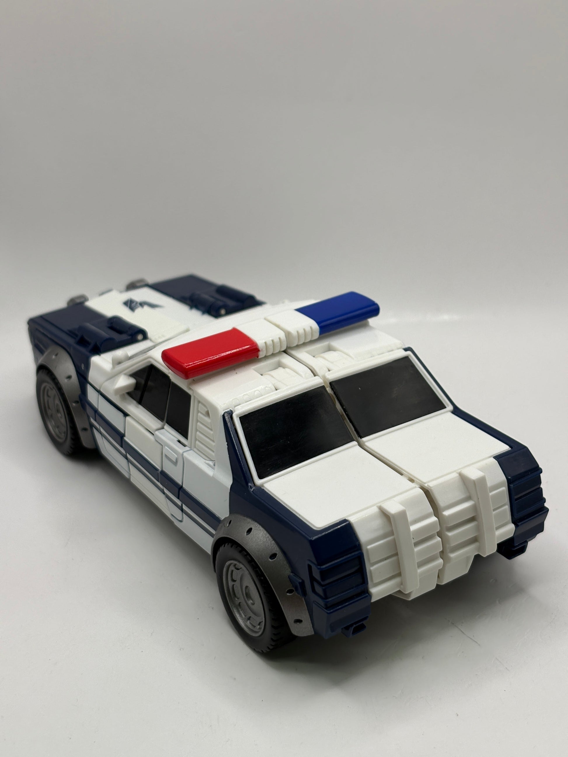 Barricade Transformers Energon Igniters Nitro Series FRENLY BRICKS - Open 7 Days