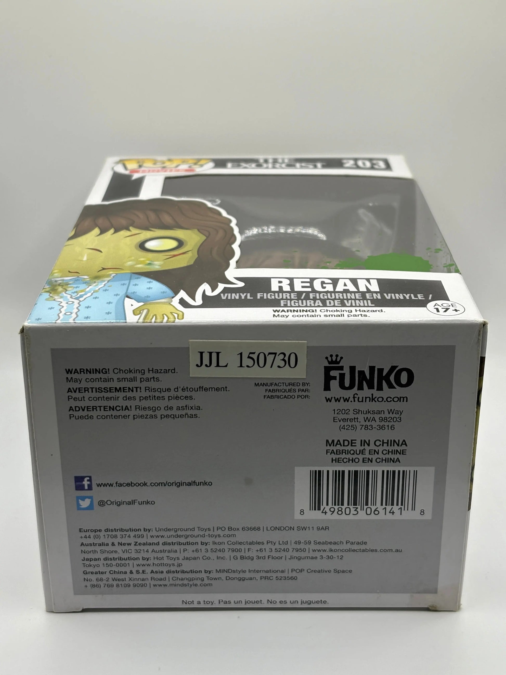 Funko POP! Movies The Exorcist #203 Regan (Vomit Box) FRENLY BRICKS - Open 7 Days