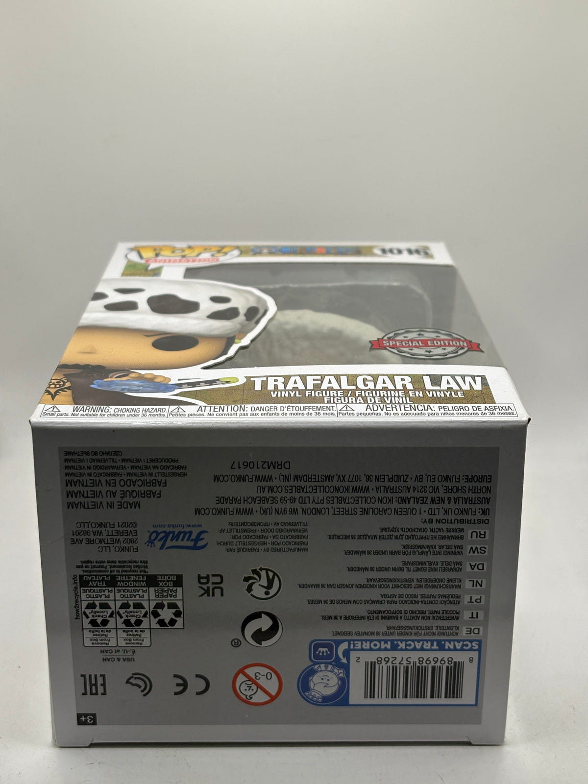 Funko POP! Animation One Piece #1016 Trafalgar Law Vinyl Figure SE FRENLY BRICKS - Open 7 Days image 6