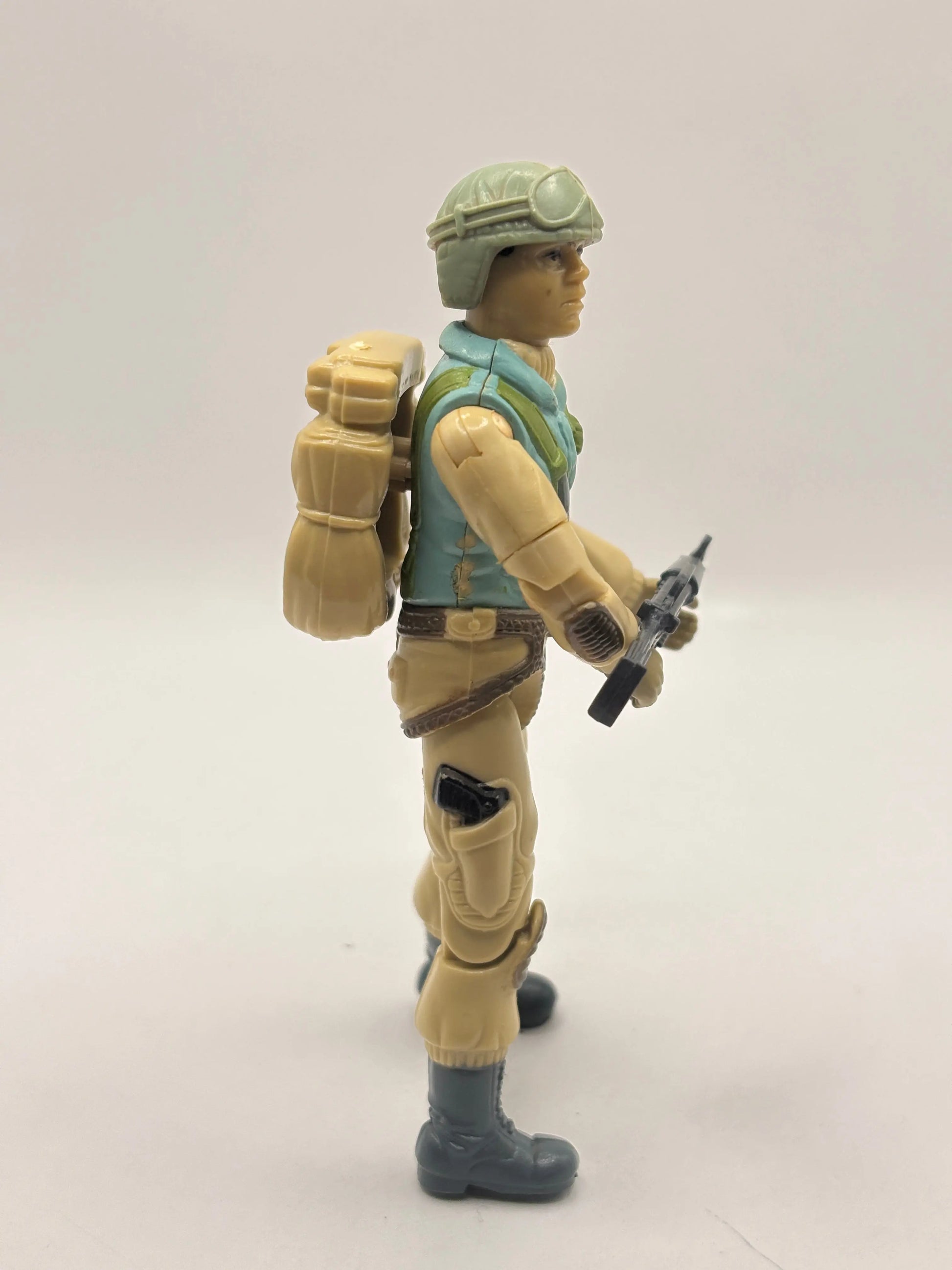 Vintage 1983 G.I. Joe Airborne Action Figure Complete Hasbro 3.75" ARAH FRENLY BRICKS - Open 7 Days
