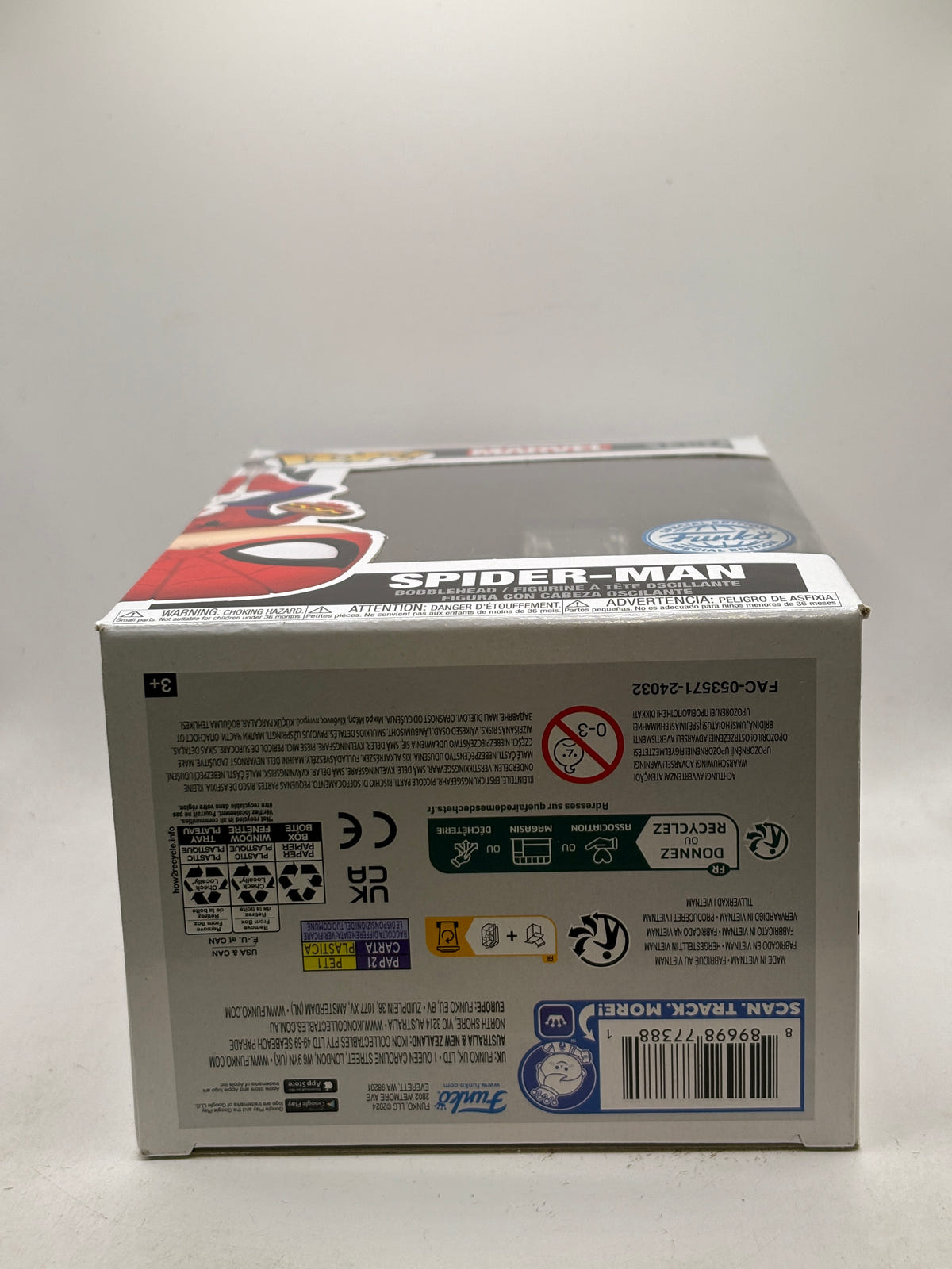 Funko POP! Marvel #1357 Spider-Man Special Edition Bobble Head image 6