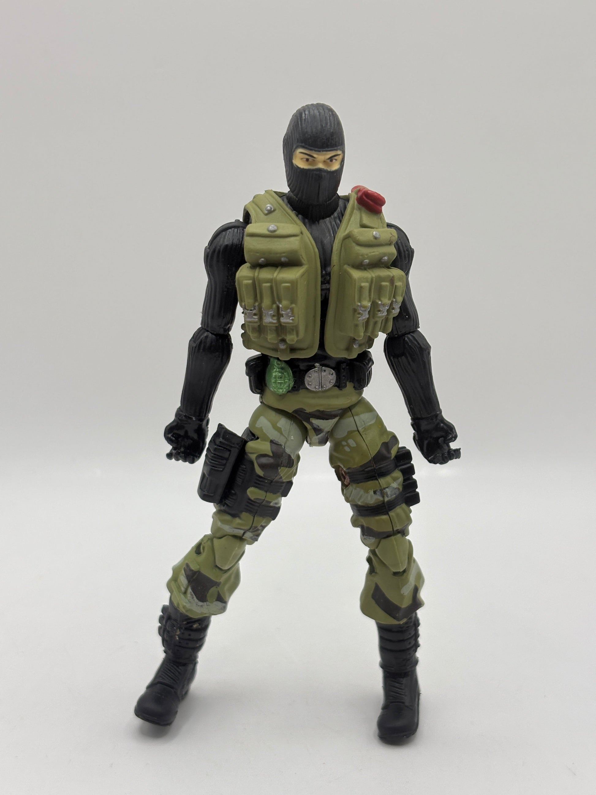 G.I.Joe Action Figure Beachhead 25th Anniversary Loose Incomplete FRENLY BRICKS - Open 7 Days
