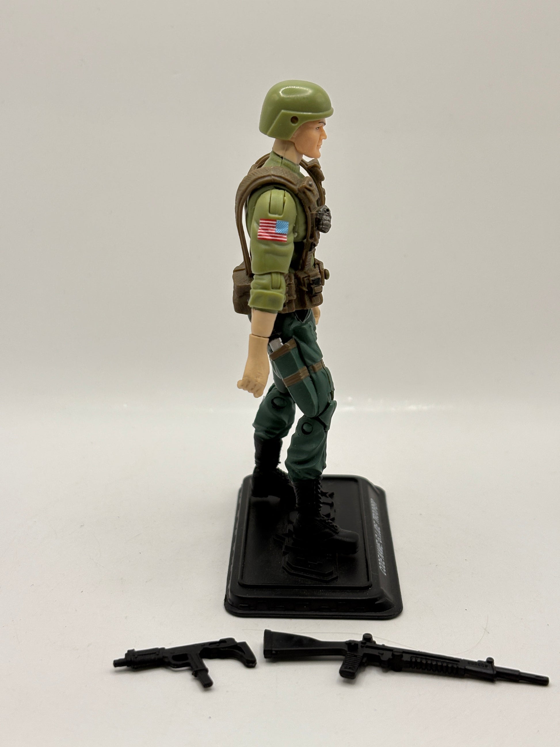 2008 G.I. JOE G.I. JDE Trooper (V1B) Infantry Trooper Black HAIR Loose FRENLY BRICKS - Open 7 Days