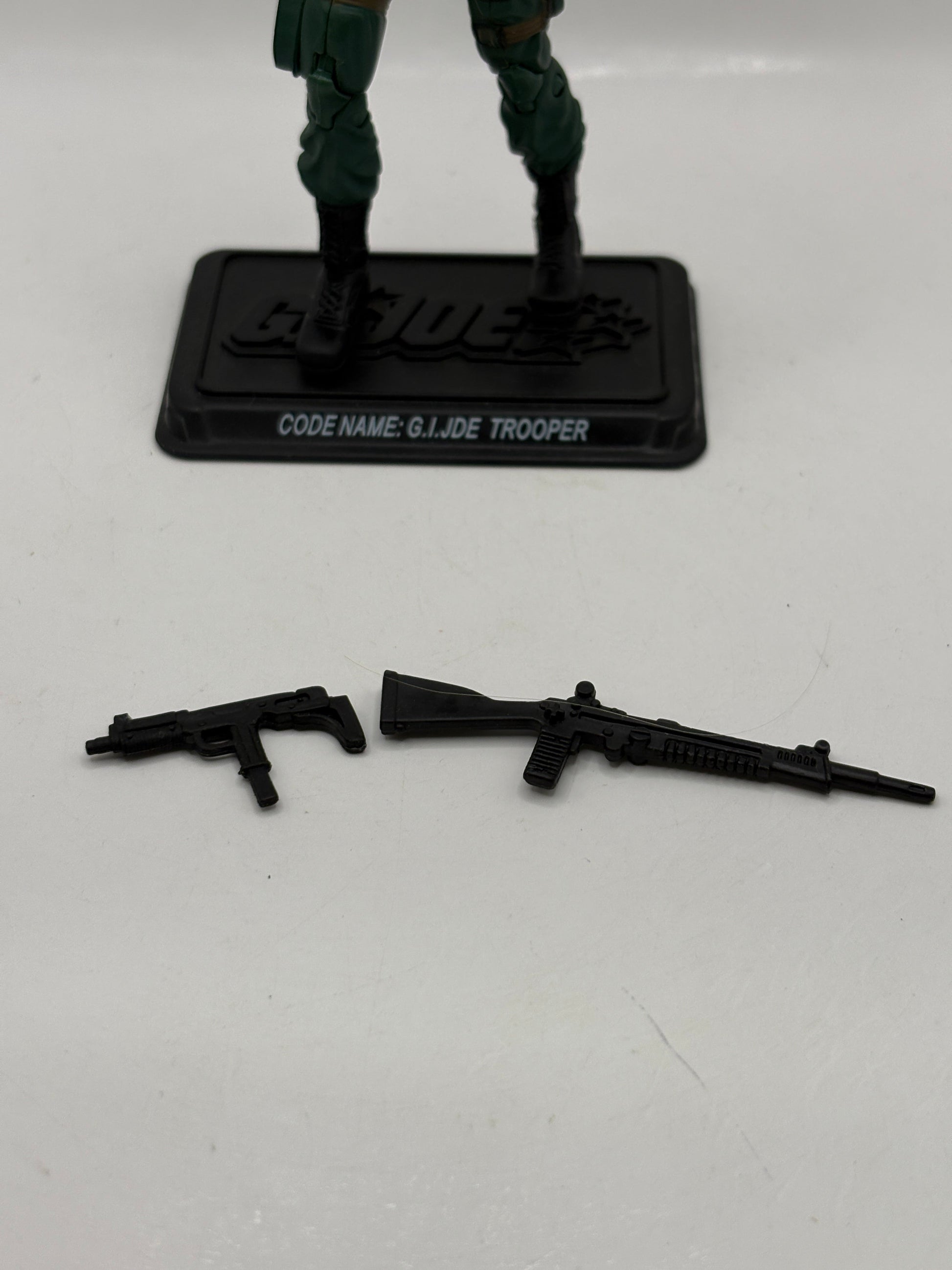 2008 G.I. JOE G.I. JDE Trooper (V1B) Infantry Trooper Black HAIR Loose FRENLY BRICKS - Open 7 Days