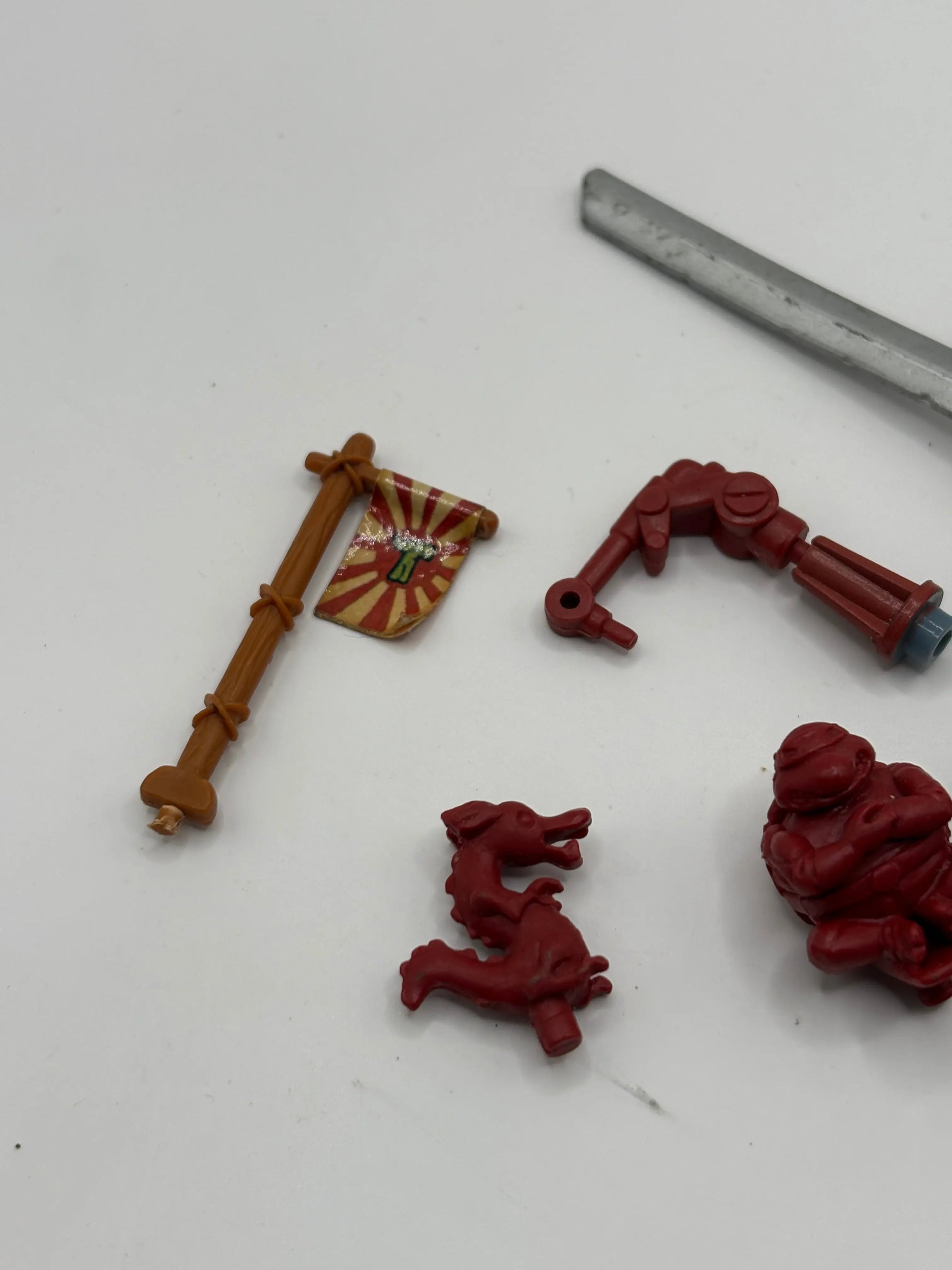 1996 Teenage Mutant Ninja Turtle Leonardo’s Mini Mutant Battle Castle Playset FRENLY BRICKS - Open 7 Days