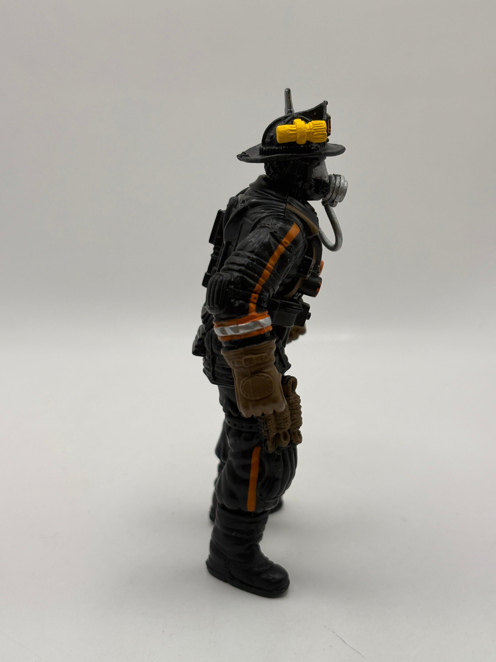 Chap Mei Firefighter Action Figure 4 Inch Toy Figure Gas Mask FRENLY BRICKS - Open 7 Days