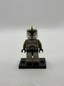 Lego Star Wars Clone Trooper Sergeant (Olive Green) Minifigure SW0438