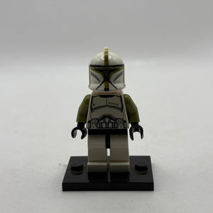 Lego Star Wars Clone Trooper Sergeant (Olive Green) Minifigure SW0438 FRENLY BRICKS - Open 7 Days