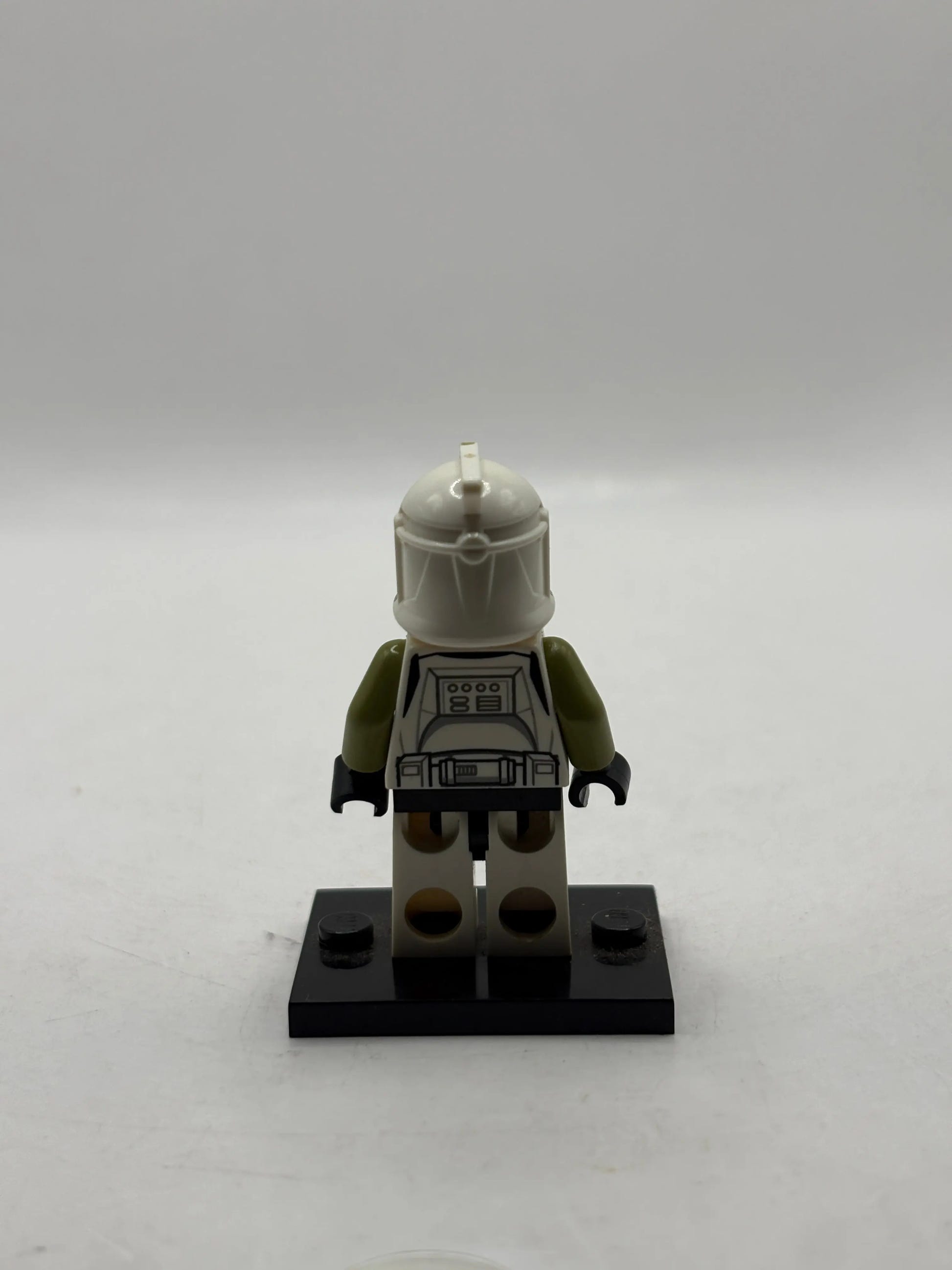 Lego Star Wars Clone Trooper Sergeant (Olive Green) Minifigure SW0438 FRENLY BRICKS - Open 7 Days image 2