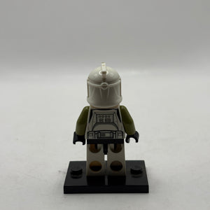 Lego Star Wars Clone Trooper Sergeant (Olive Green) Minifigure SW0438 FRENLY BRICKS - Open 7 Days
