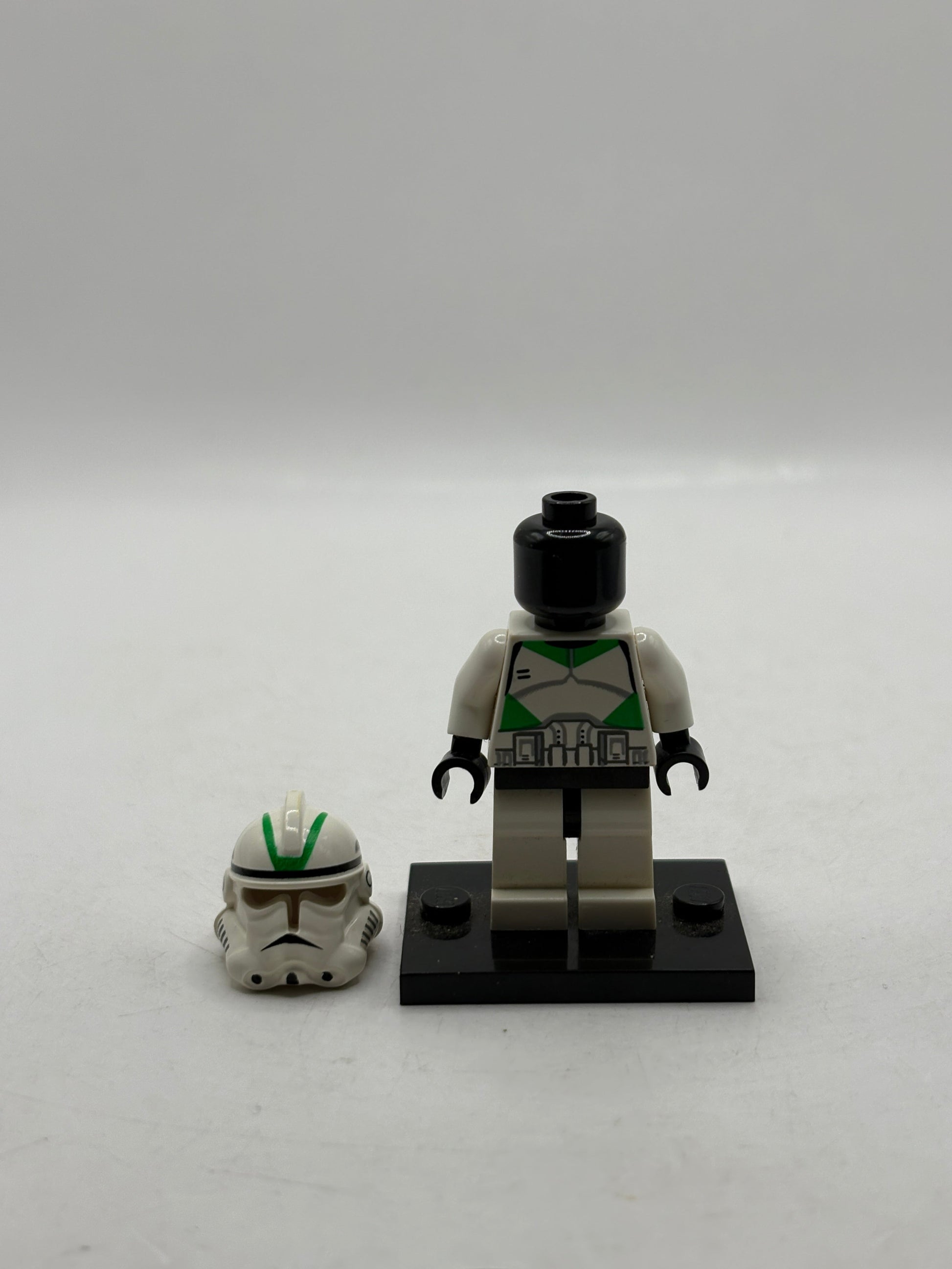 Lego Star Wars Clone Trooper, 442nd Siege Battalion (Phase 2) - Black Head FRENLY BRICKS - Open 7 Days