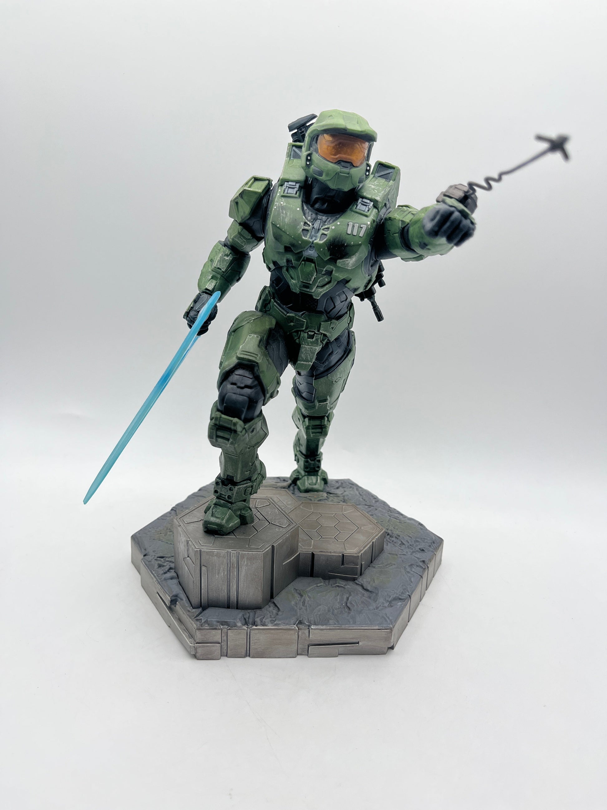 Dark Horse Halo Infinite Master Chief with Grappleshot 10" PVC Statue Not In Box FRENLY BRICKS - Open 7 Days