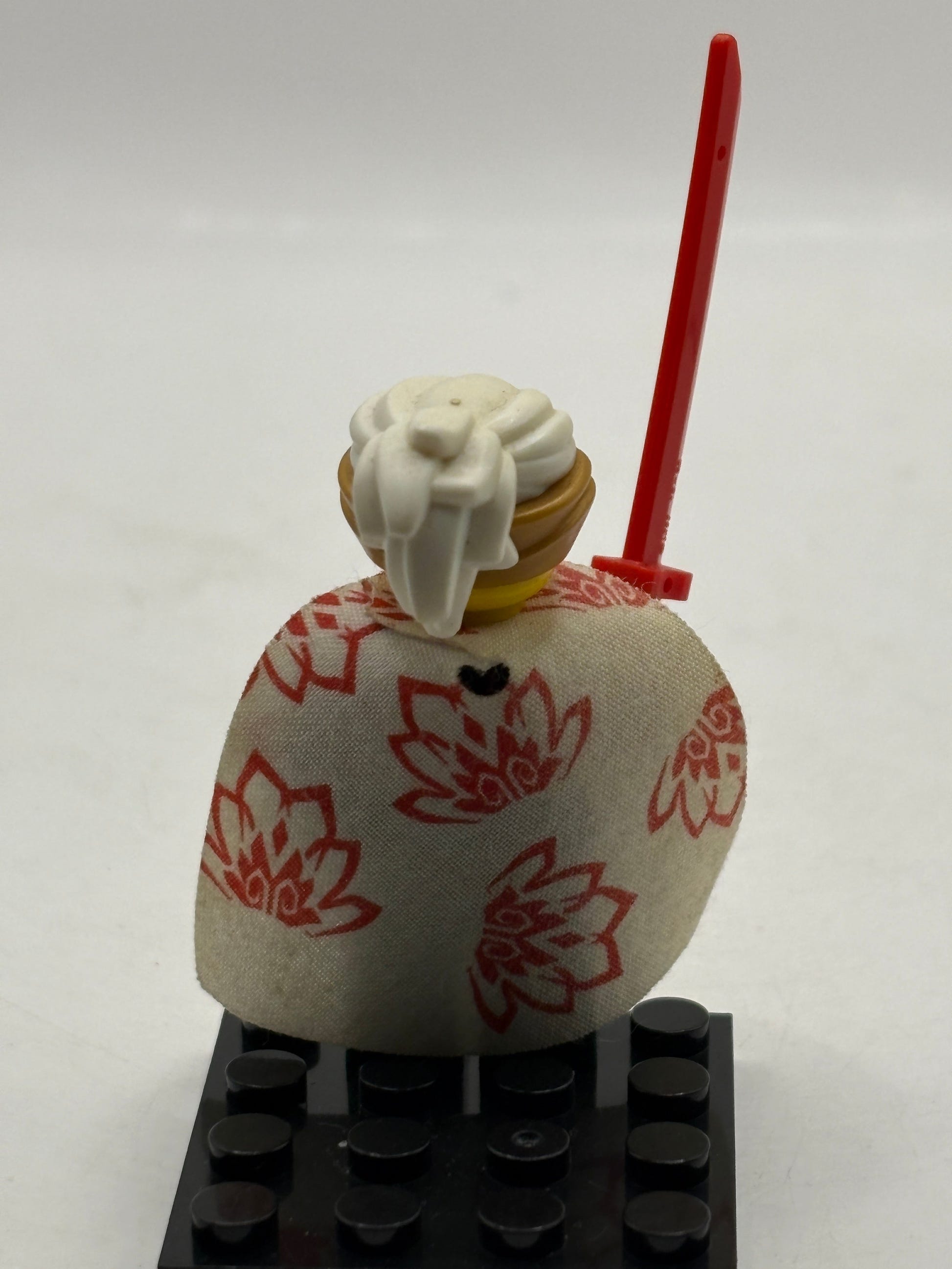 LEGO Ninjago Princess Harumi Minifigure 70643 Sons of Garmadon Cape FRENLY BRICKS - Open 7 Days image 2