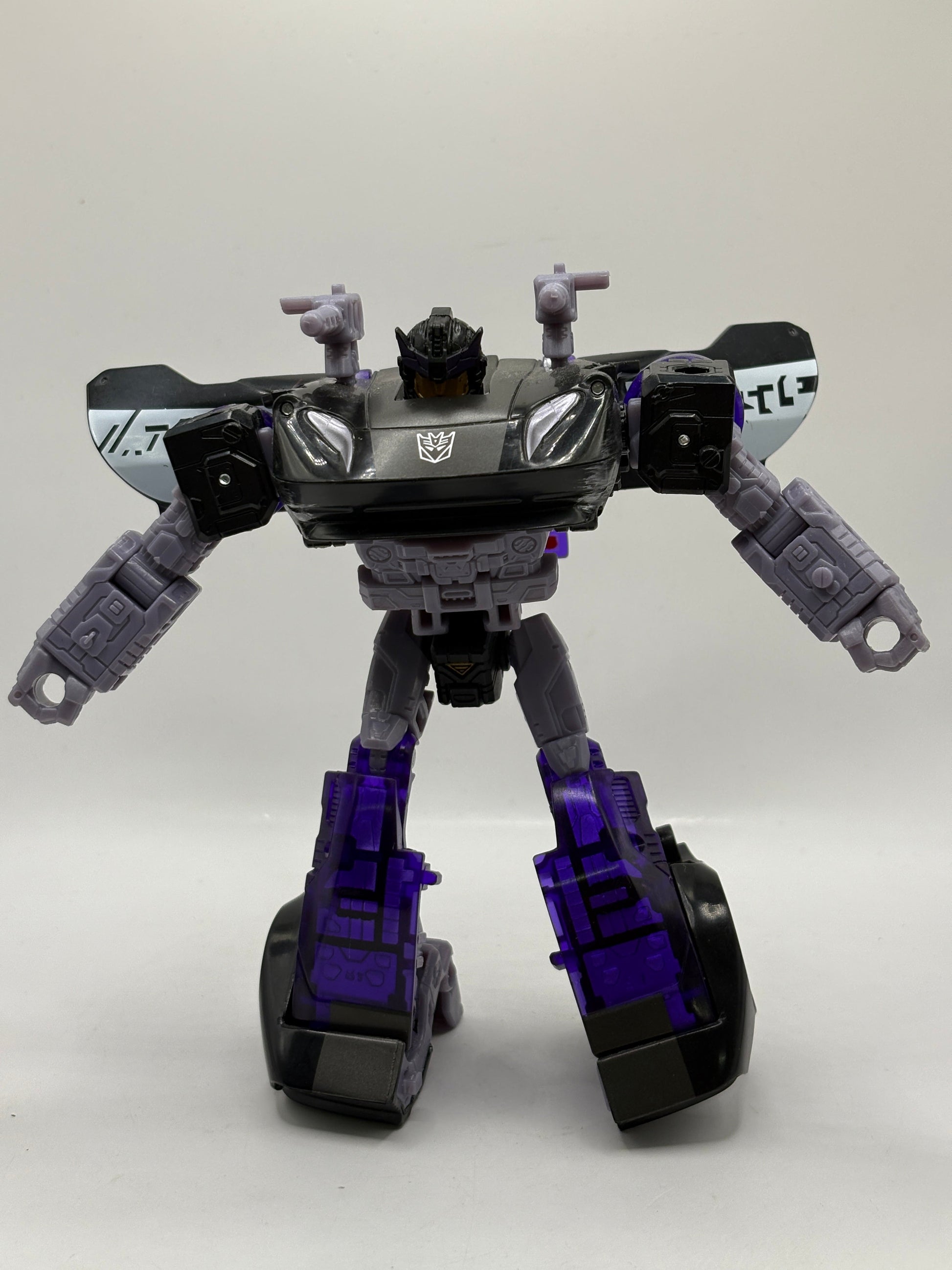 2019 Transformers Generations War for Cybertron WFC-S41 Barricade Loose FRENLY BRICKS - Open 7 Days