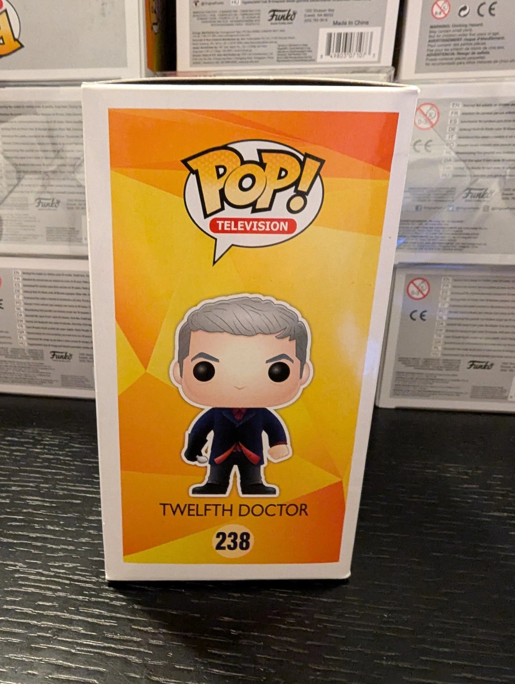 Funko Pop 238 - Doctor Who - 12th Dr with Spoon and Glove Peter Capaldi POP FRENLY BRICKS - Open 7 Days