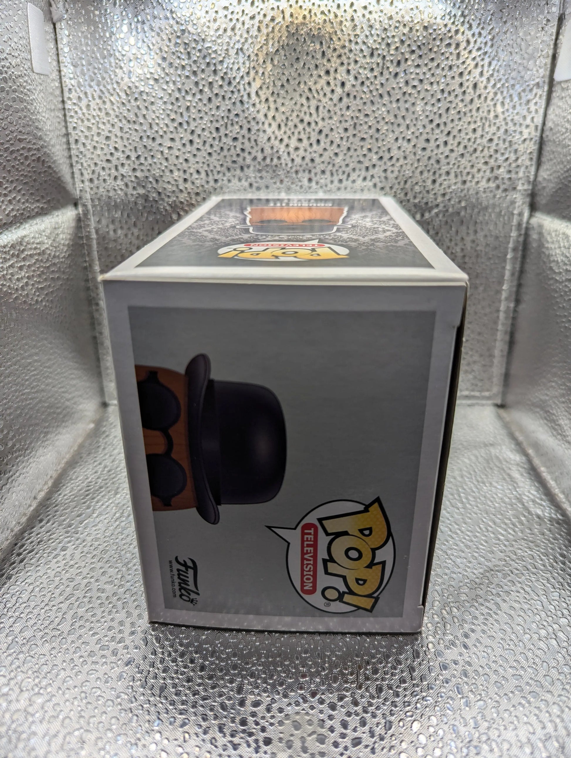 Funko Pop Cousin Itt #814 Vinyl Figure Addams Family Television Vaulted 2019 FRENLY BRICKS - Open 7 Days