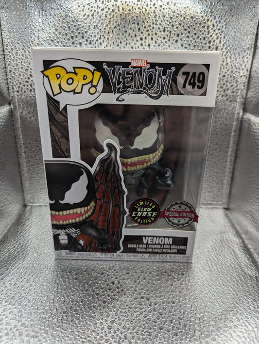 Funko Pop Vinyl Venom Chase GID #749 SE FRENLY BRICKS - Open 7 Days