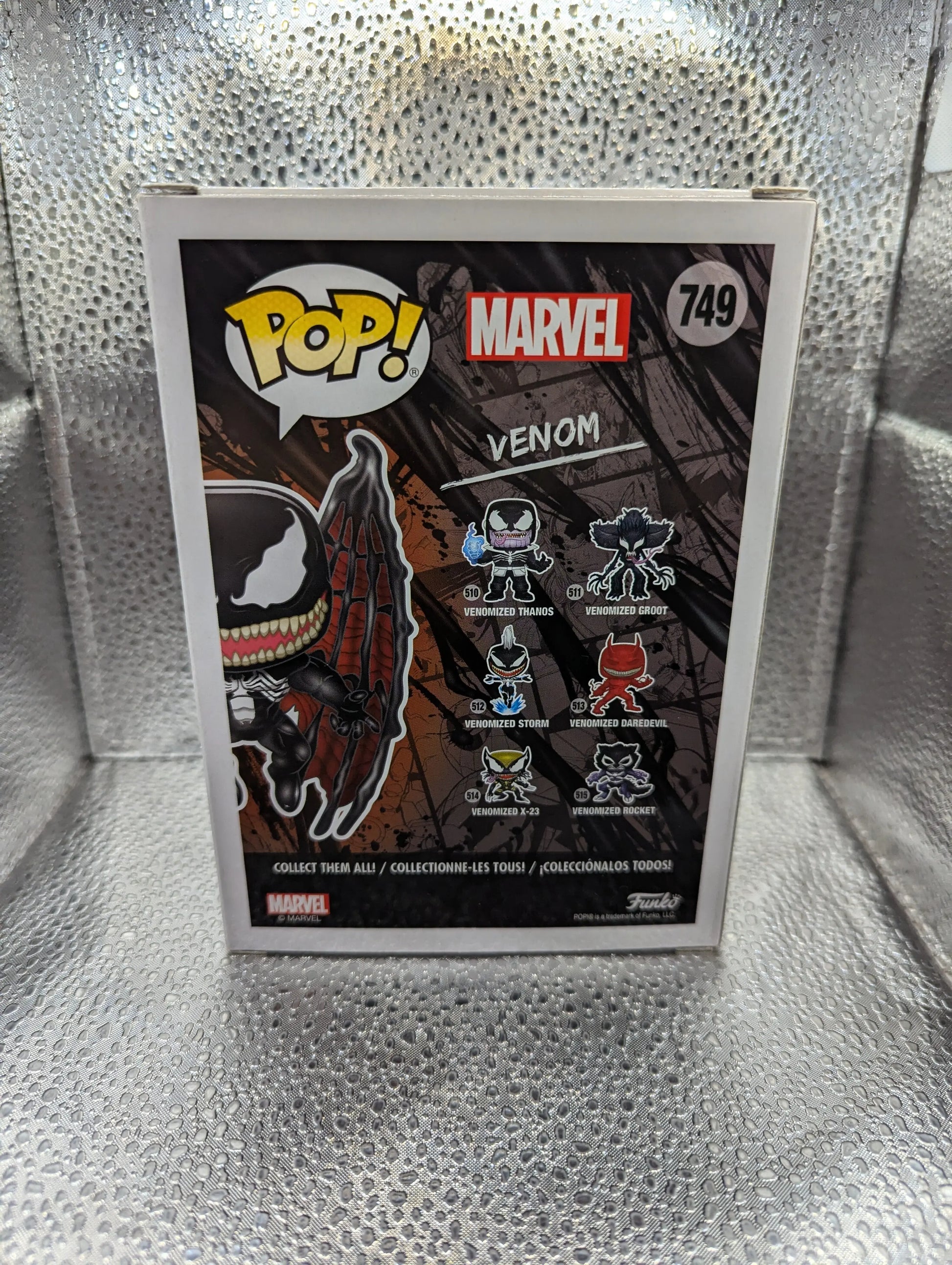 Funko Pop Vinyl Venom Chase GID #749 SE FRENLY BRICKS - Open 7 Days